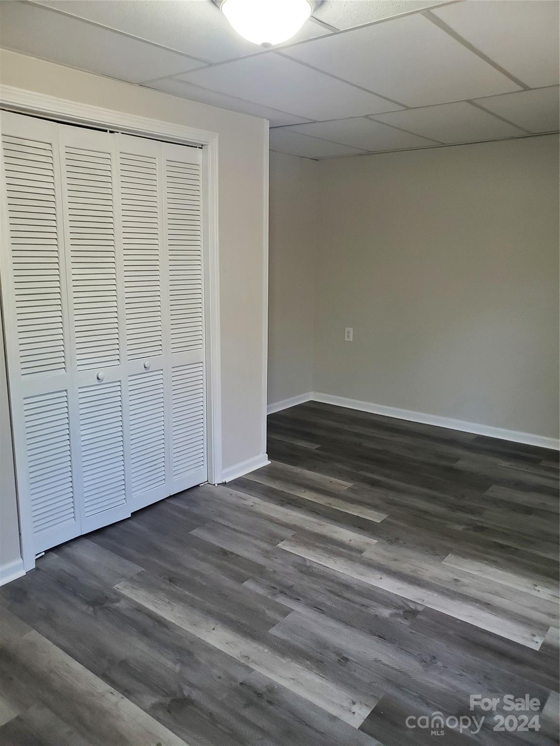 230 Ellen Street Property Photo 11