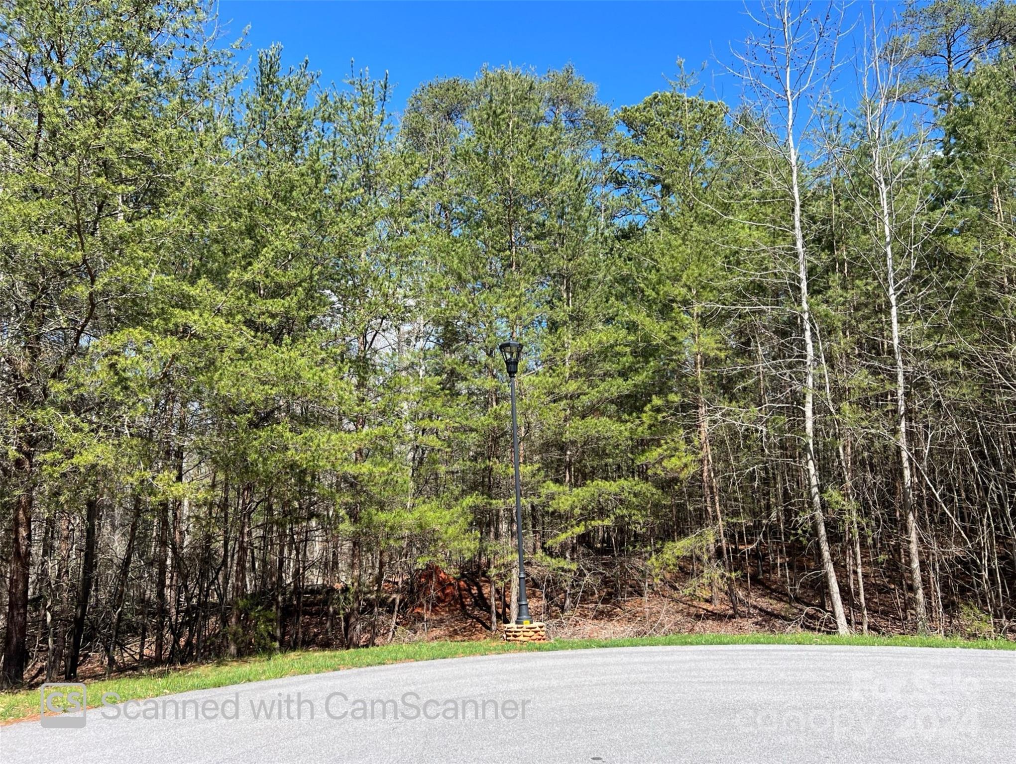 225 Kingfisher Court Property Photo