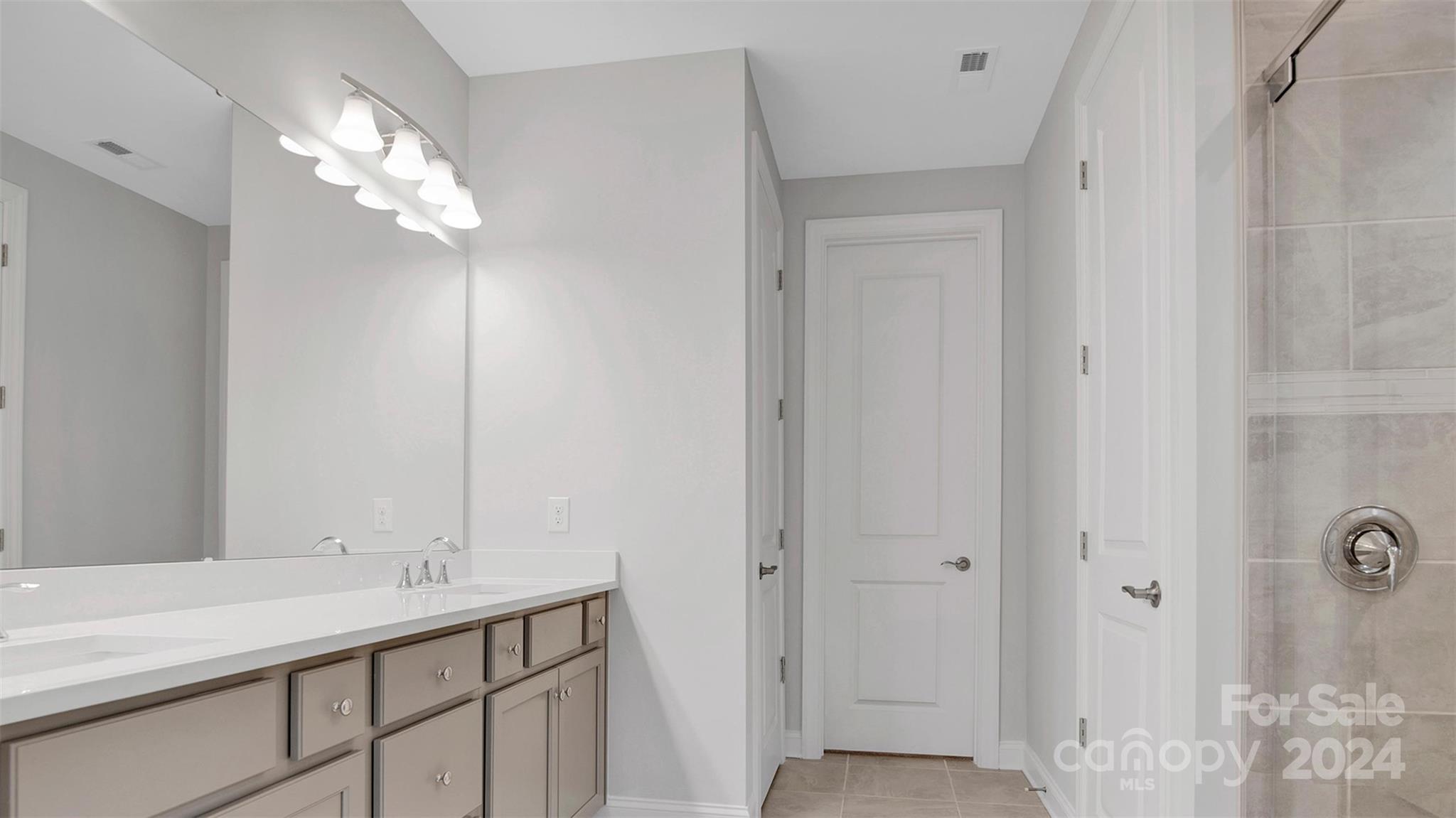 3045 Trace Meadow Court Property Photo 8