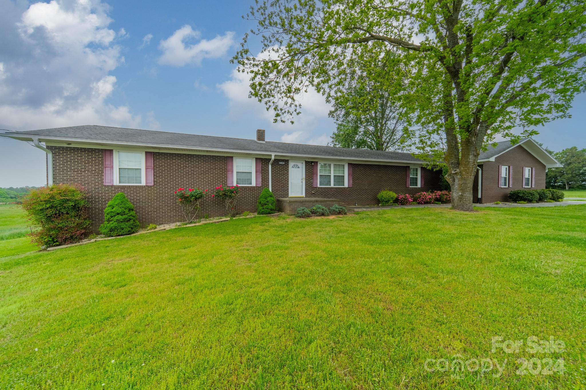 24686 Barbees Grove Road Property Photo 2