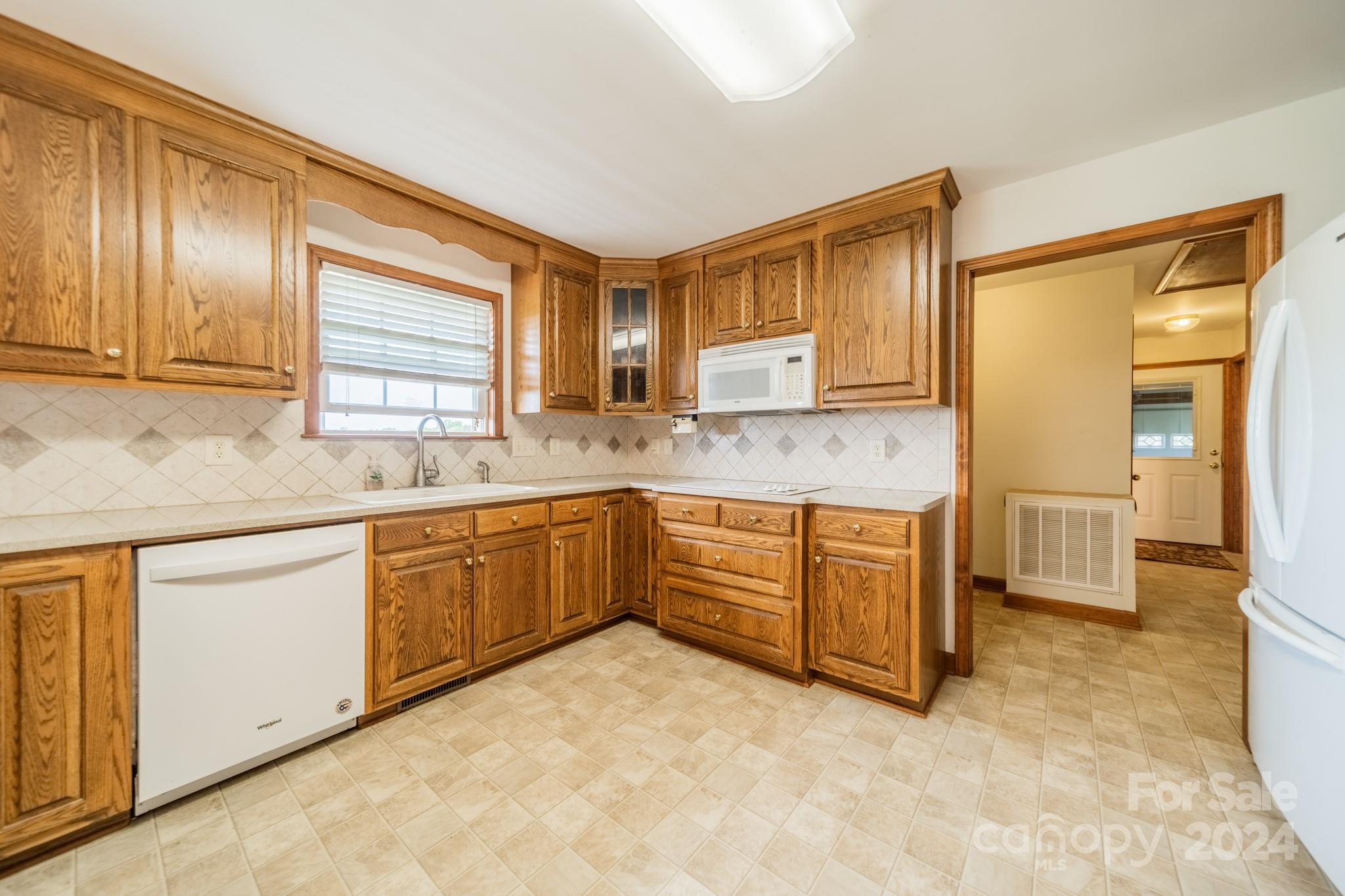24686 Barbees Grove Road Property Photo 13