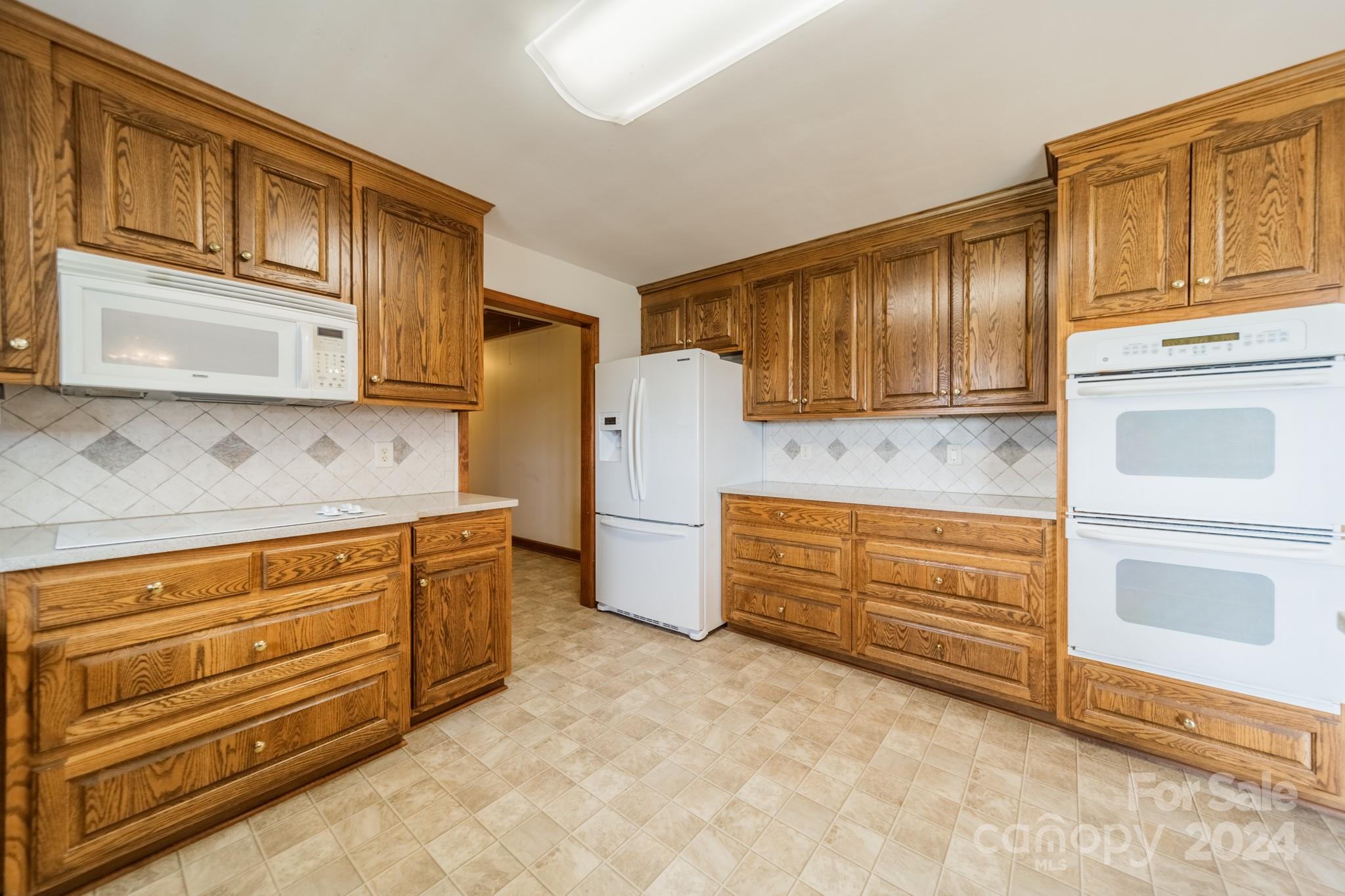 24686 Barbees Grove Road Property Photo 14