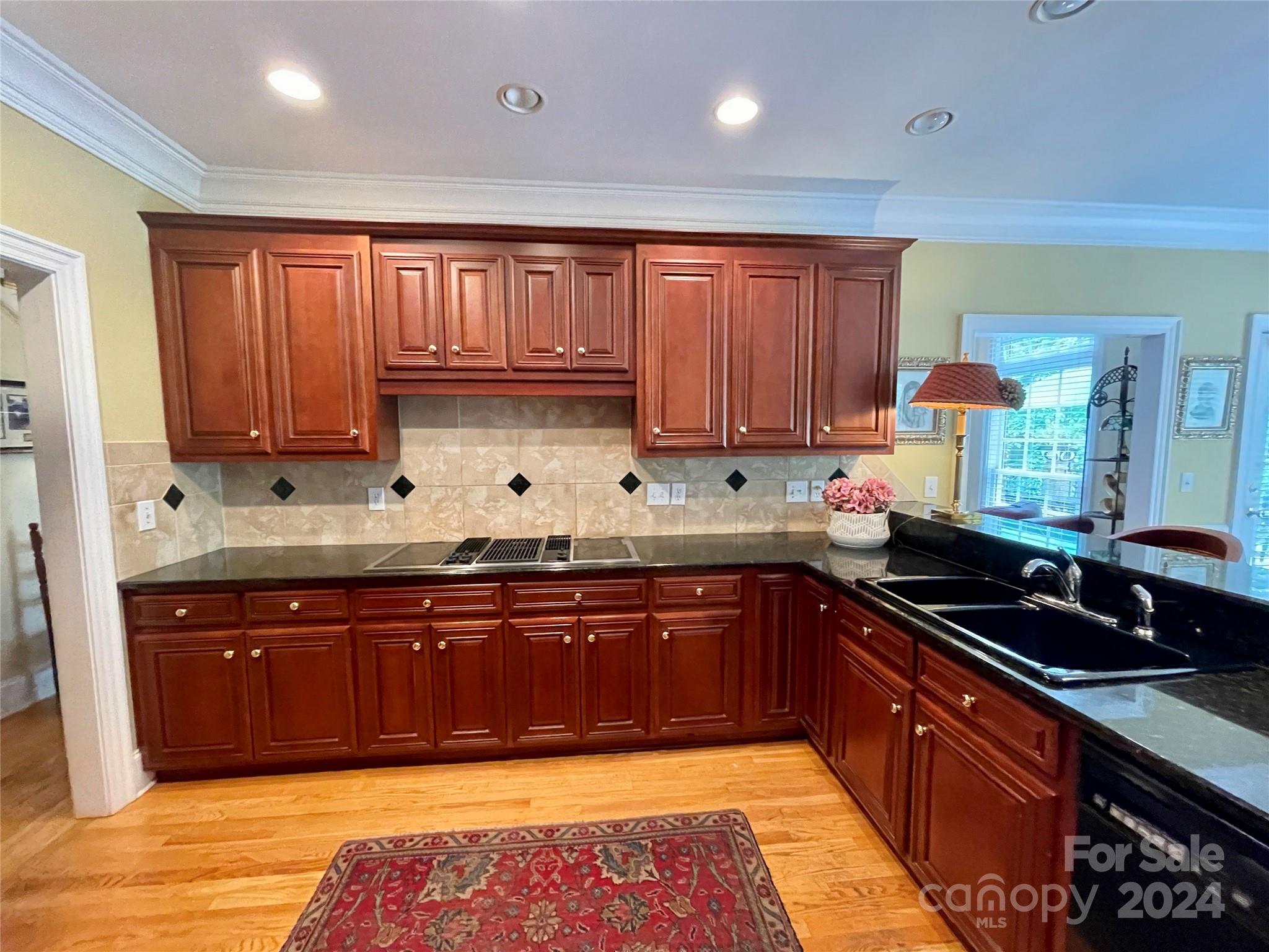 500 Muirfield Drive Property Photo 12
