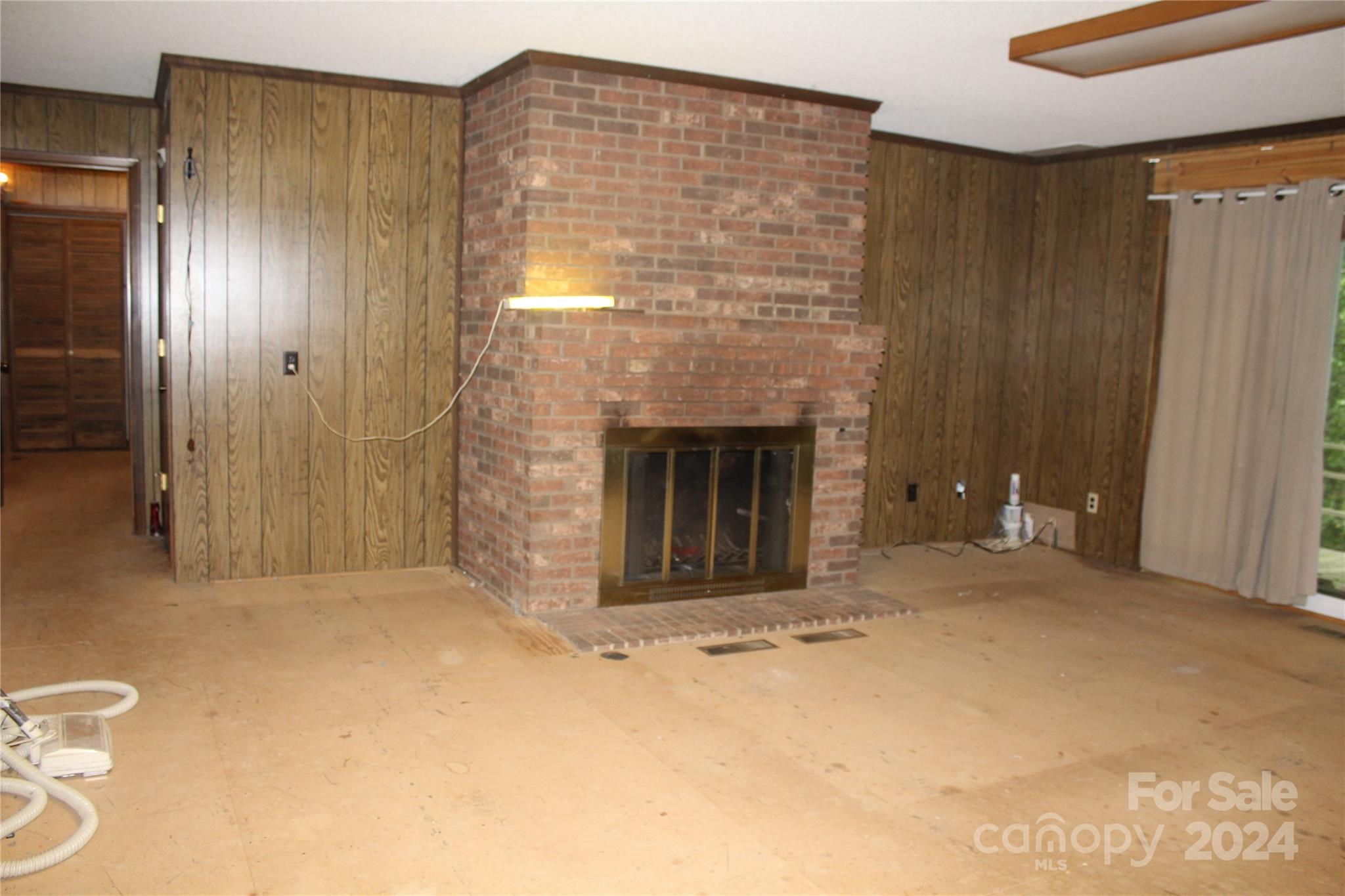 1665 Zion Road Property Photo 10