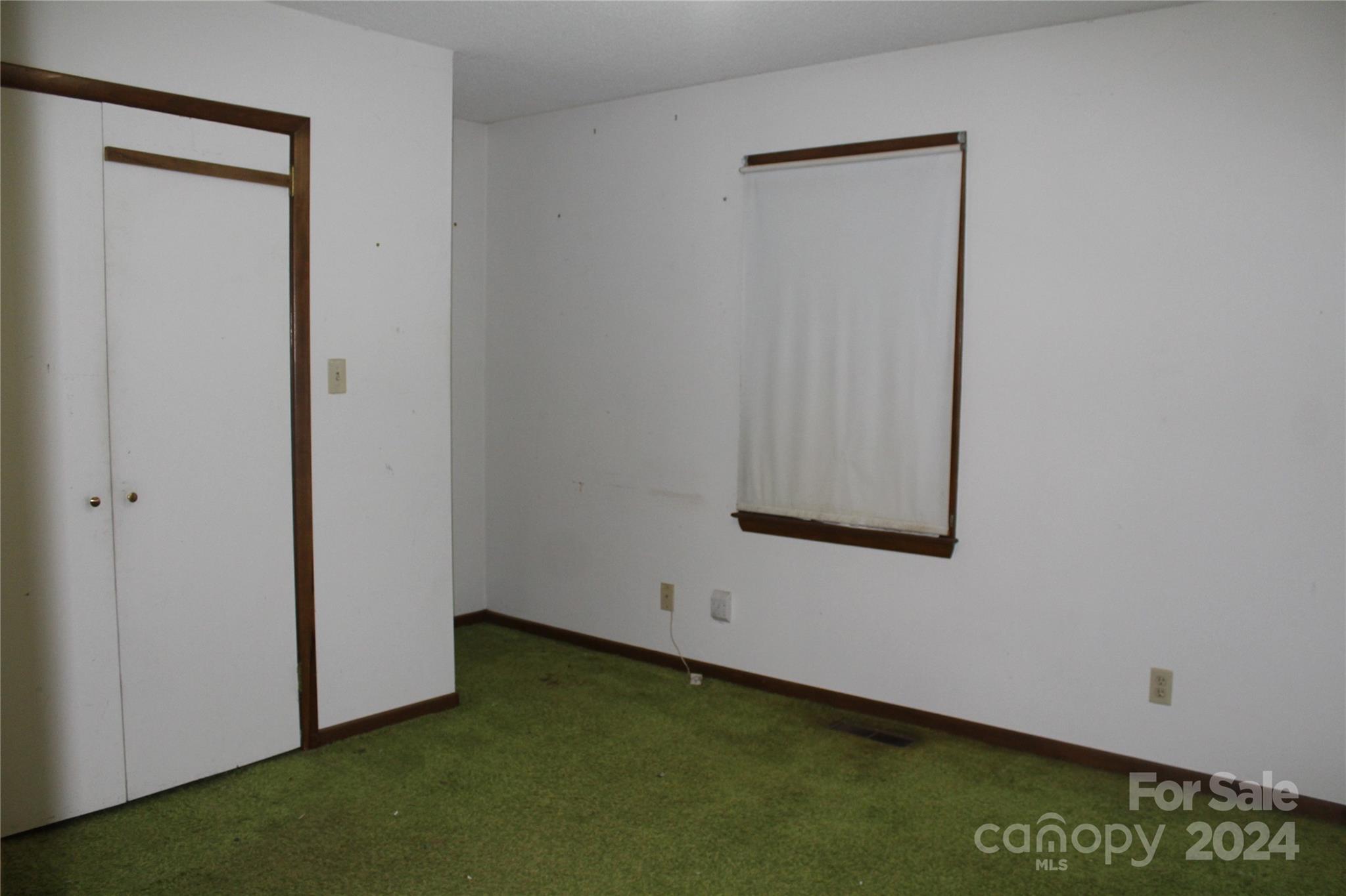 1665 Zion Road Property Photo 16