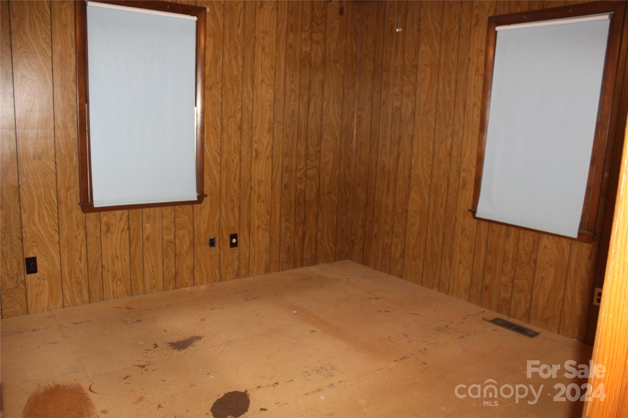 1665 Zion Road Property Photo 17