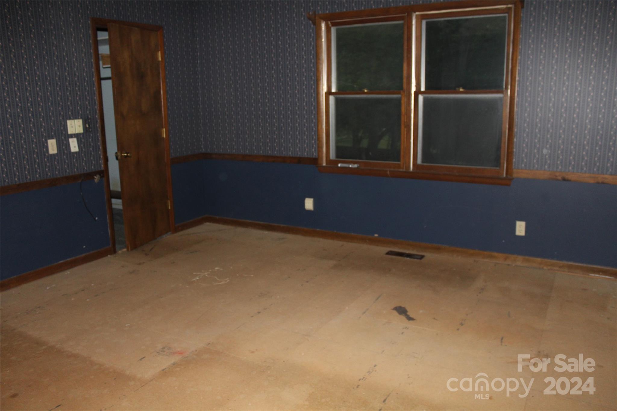 1665 Zion Road Property Photo 19