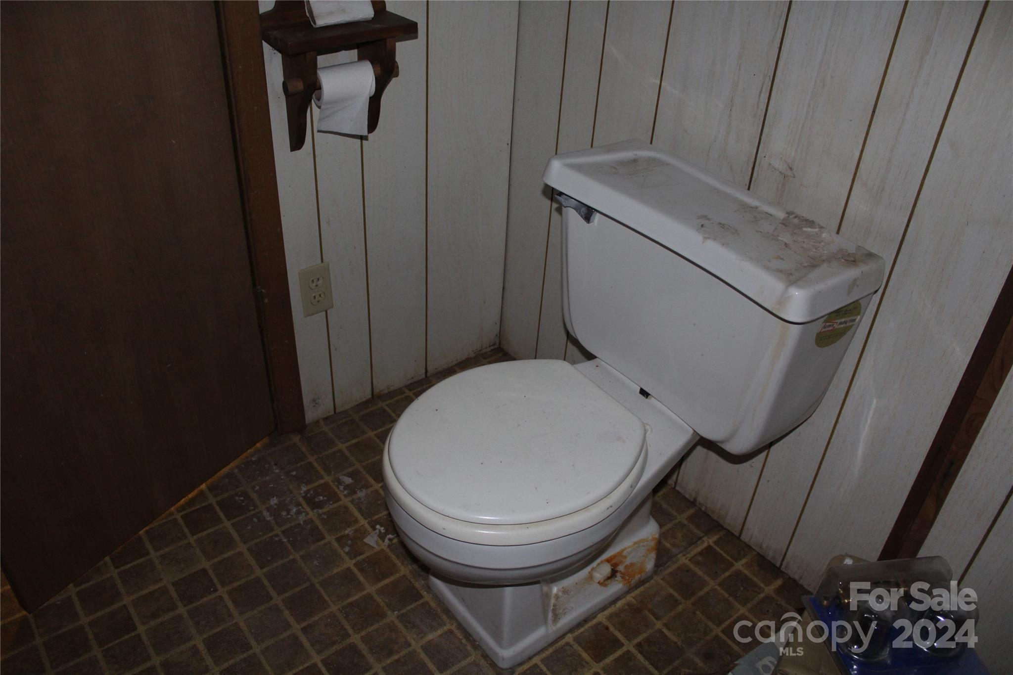 1665 Zion Road Property Photo 26
