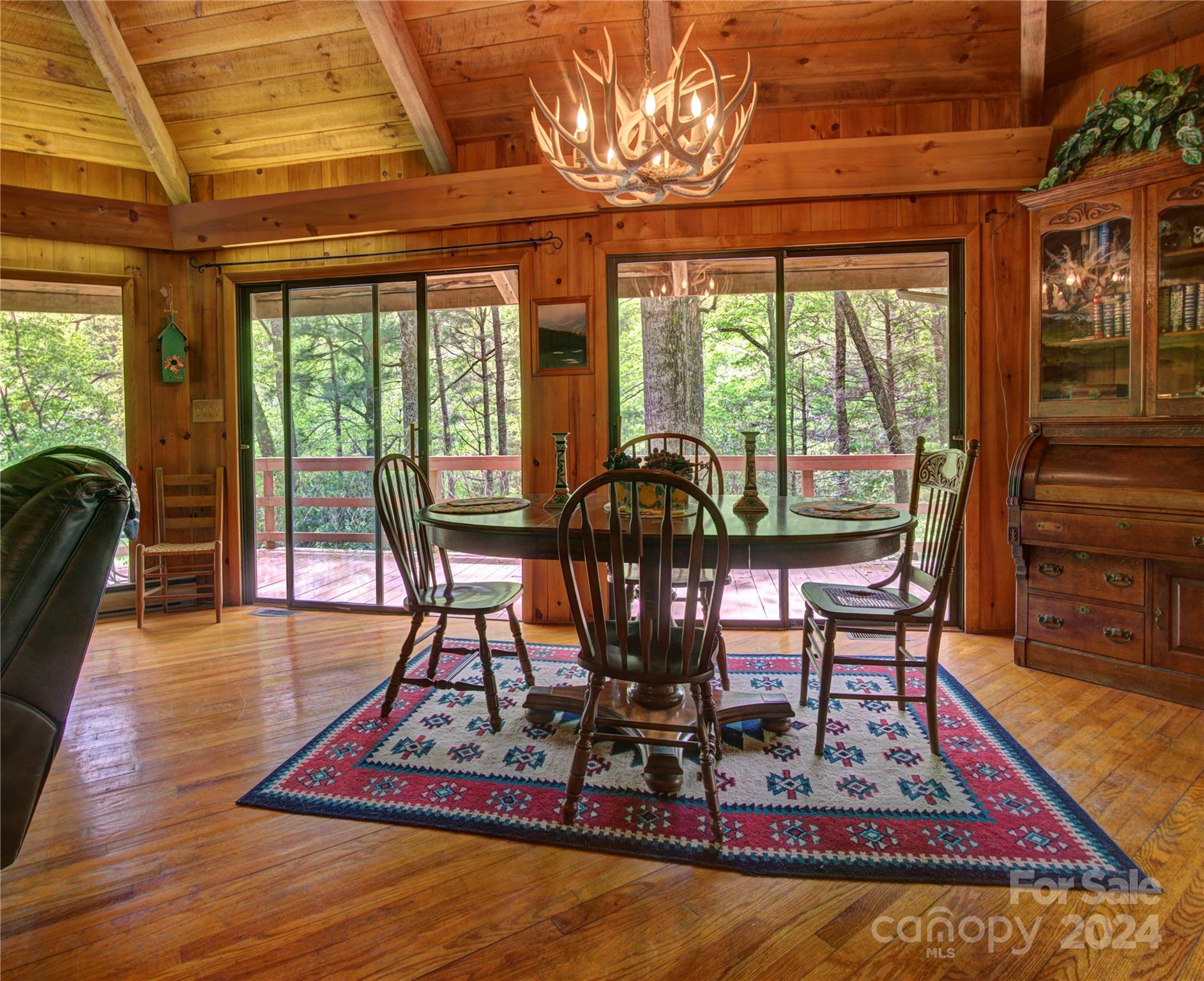 565 Winterstar Loop Property Photo 7