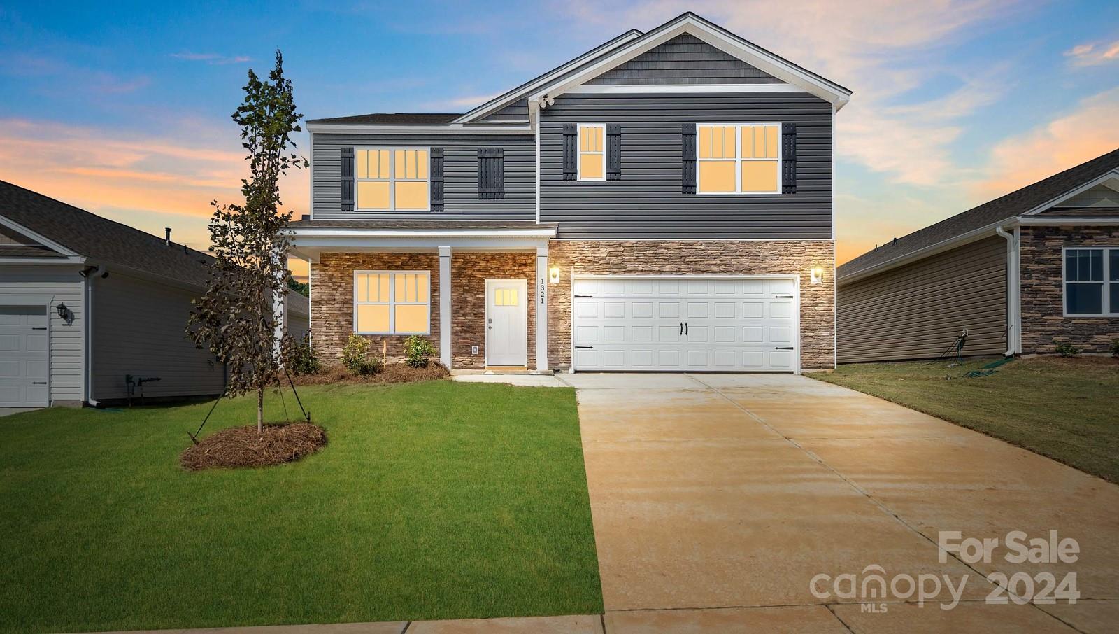 572 Country Oak Drive Property Photo