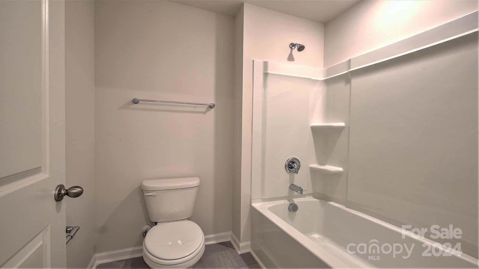 572 Country Oak Drive Property Photo 23