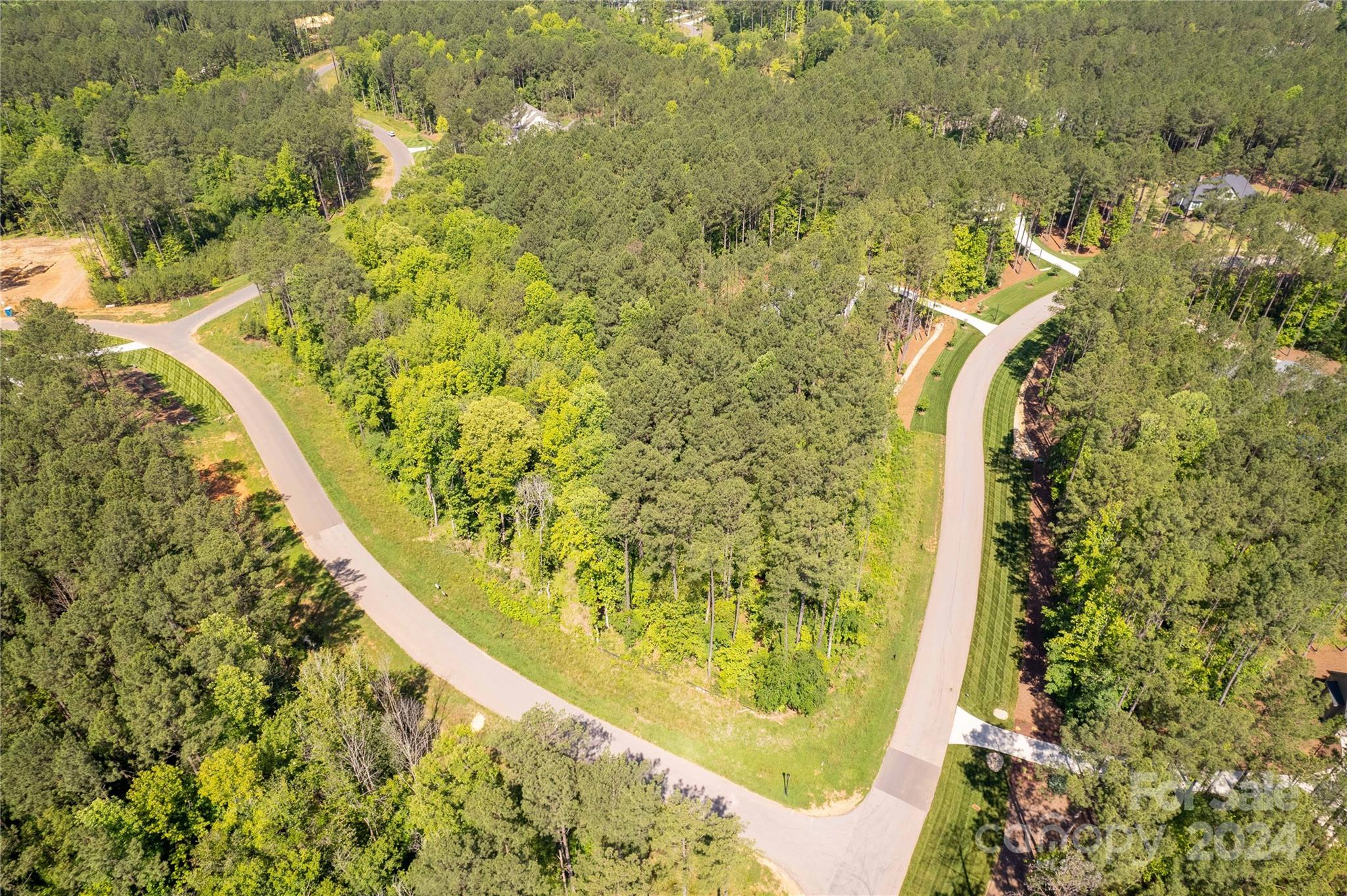 6463 Chimney Bluff Road Property Photo 2