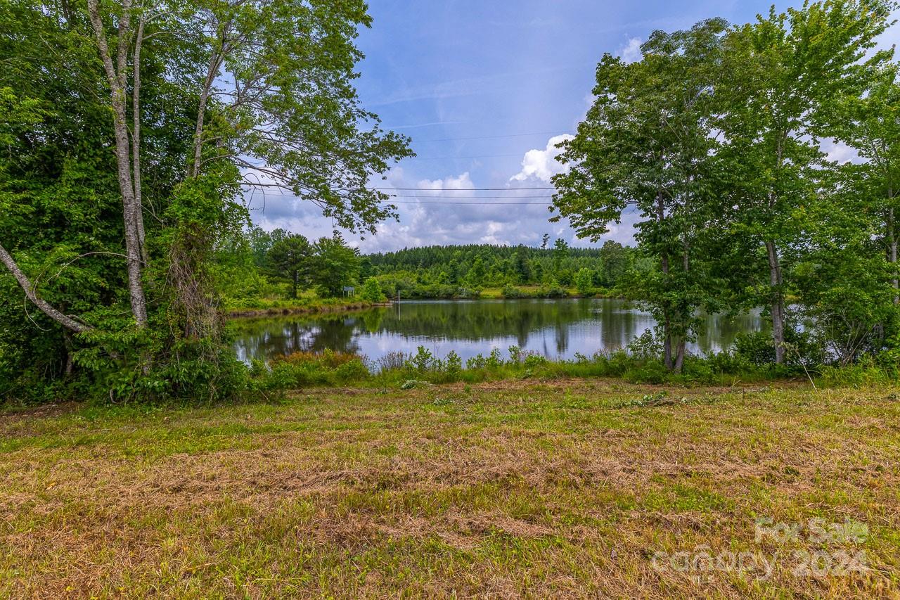 73 Pond View Road 66 Property Photo 9