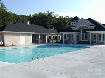 160 George Landing Property Photo 5