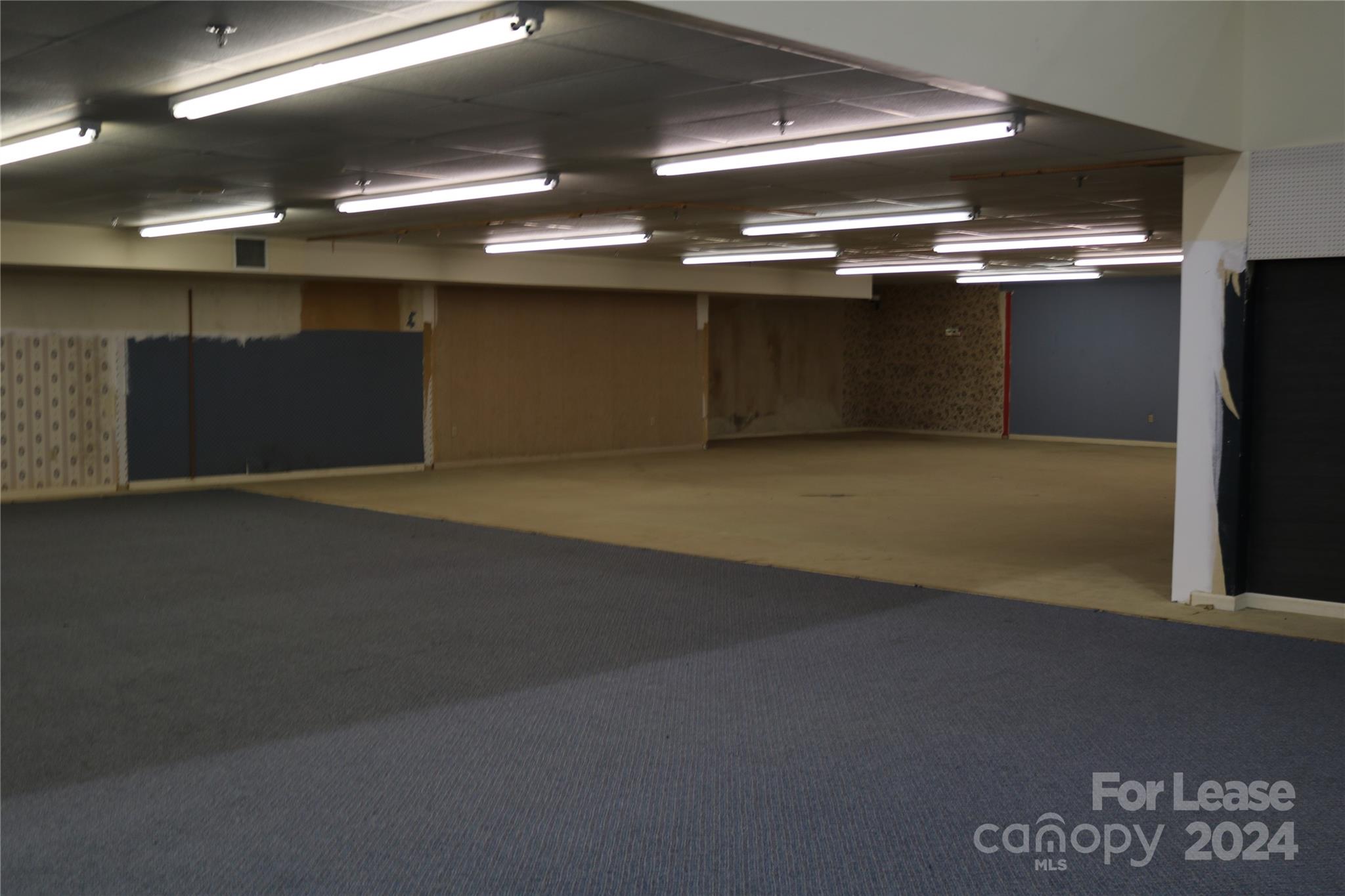 6600 N Tryon Street Property Photo 8