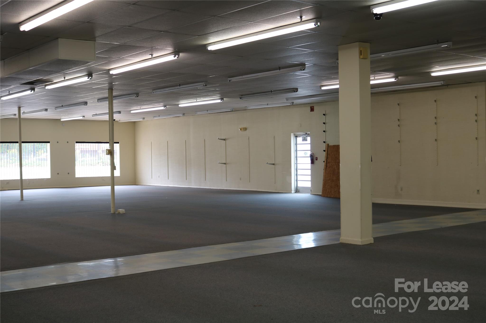 6600 N Tryon Street Property Photo 13