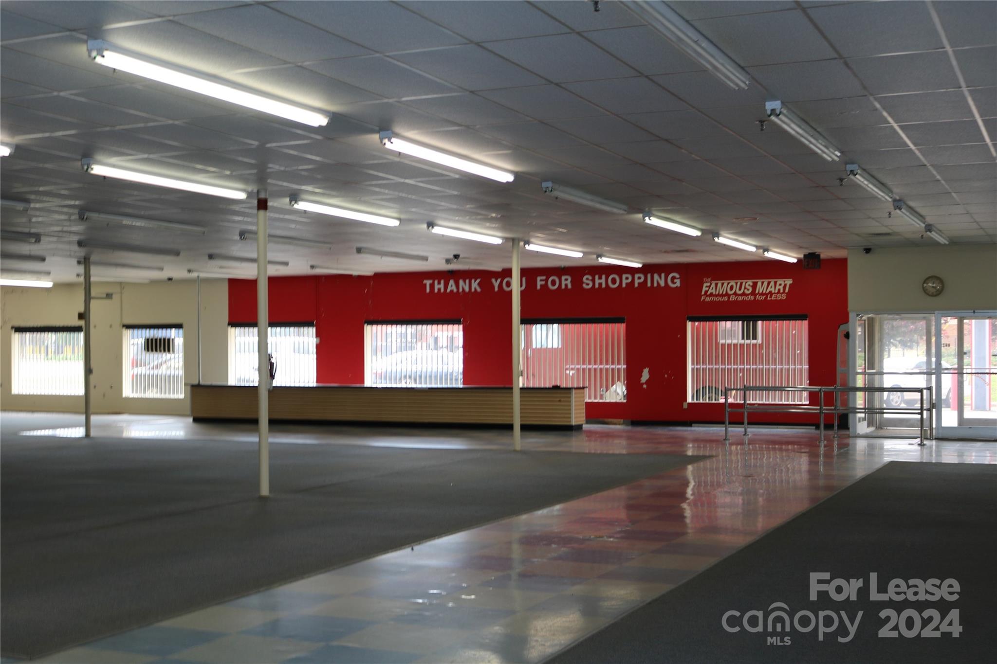 6600 N Tryon Street Property Photo 14