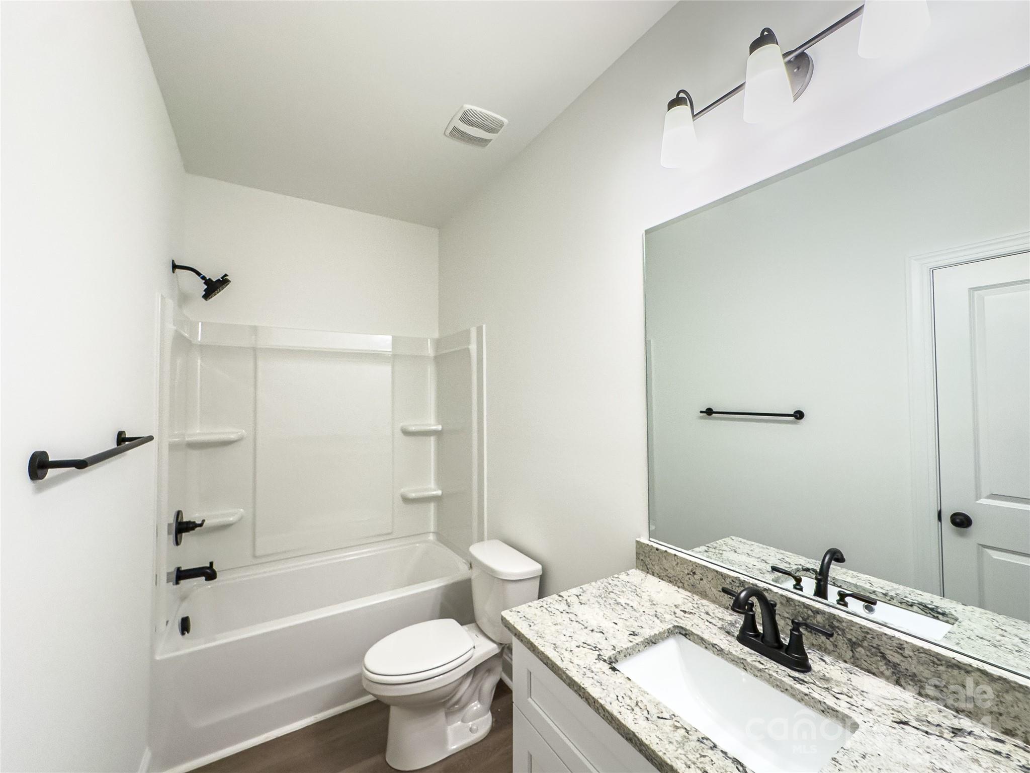 608 Wyoming Drive Property Photo 8