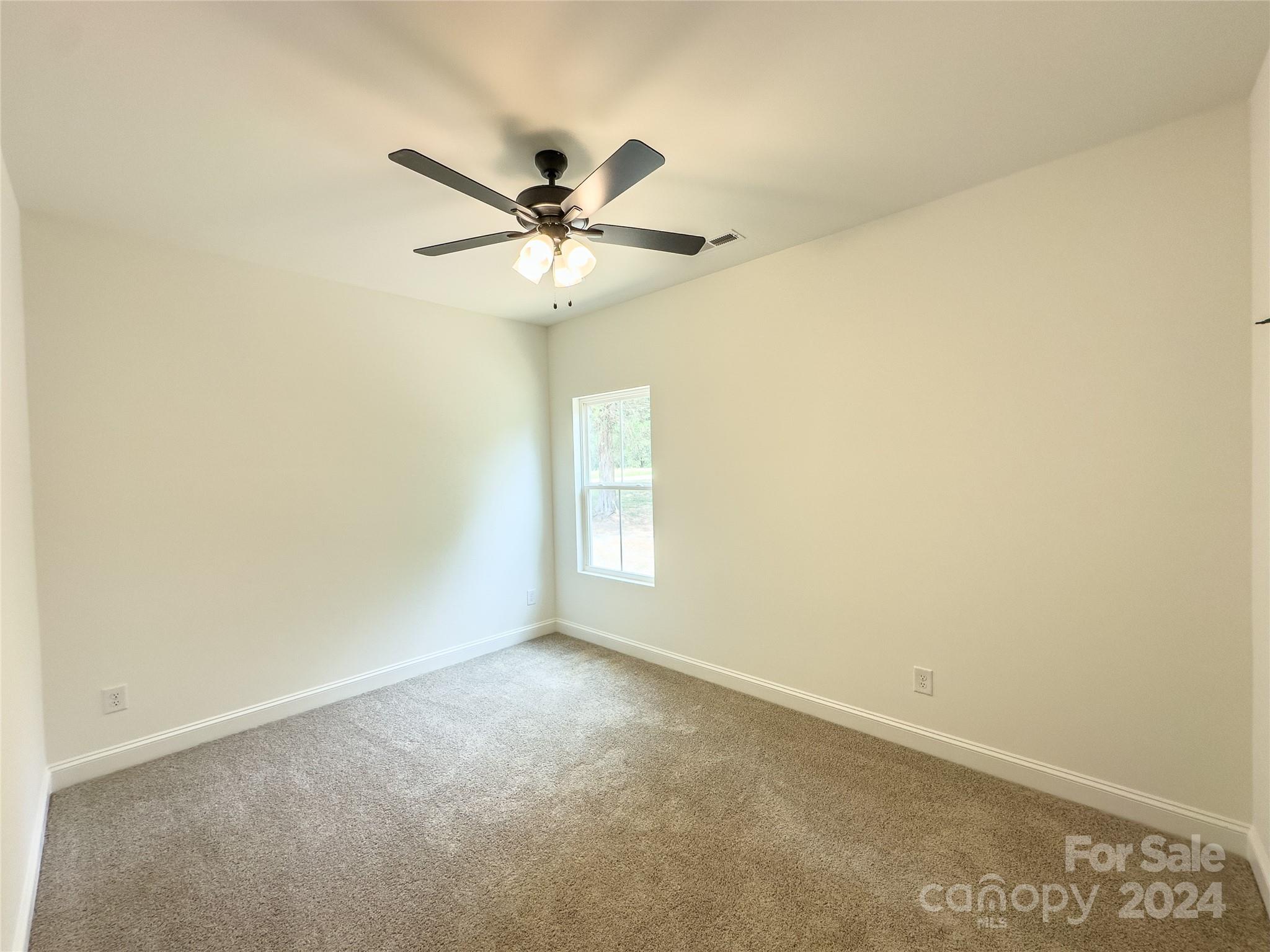 608 Wyoming Drive Property Photo 10