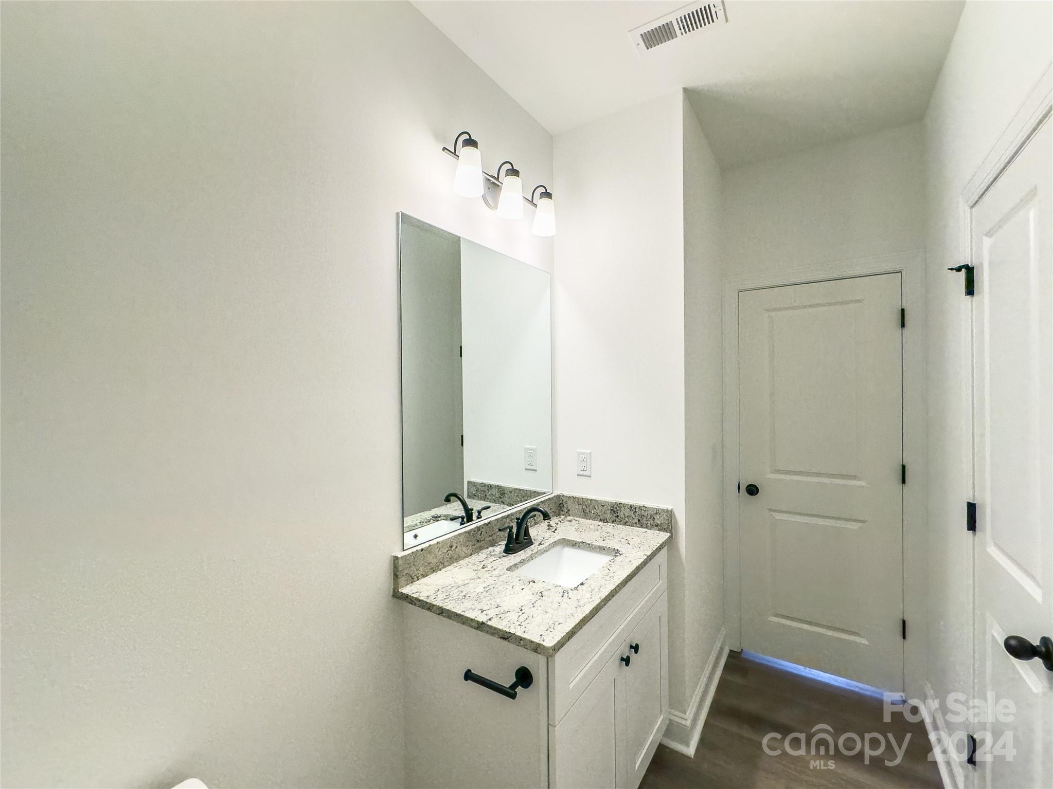 608 Wyoming Drive Property Photo 14