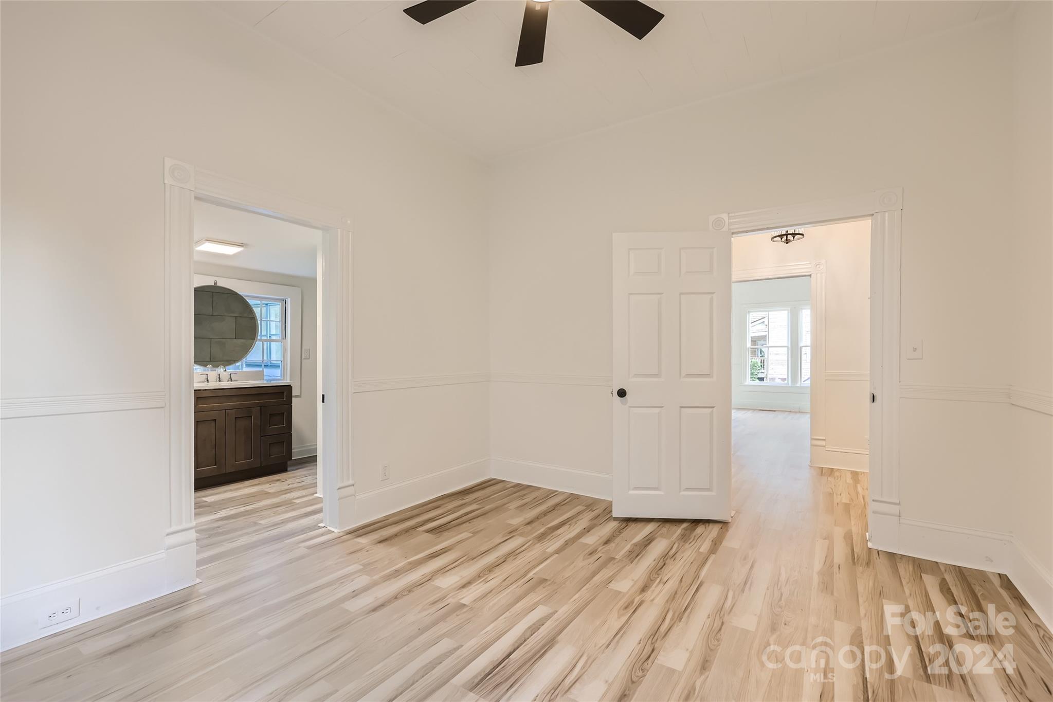 1228 N Main Street Property Photo 16
