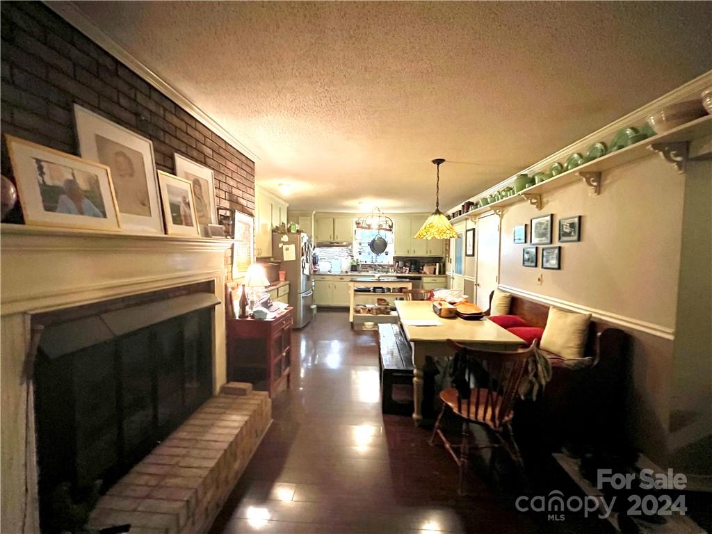5419 Stevens Mill Road Property Photo 4