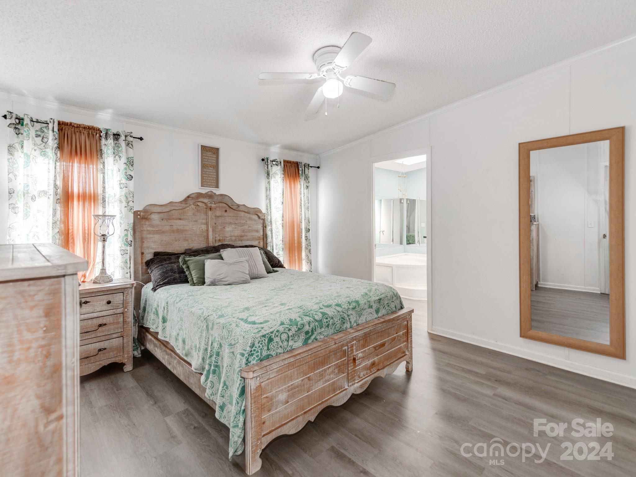 2353 Sweet Pea Lane Property Photo 13