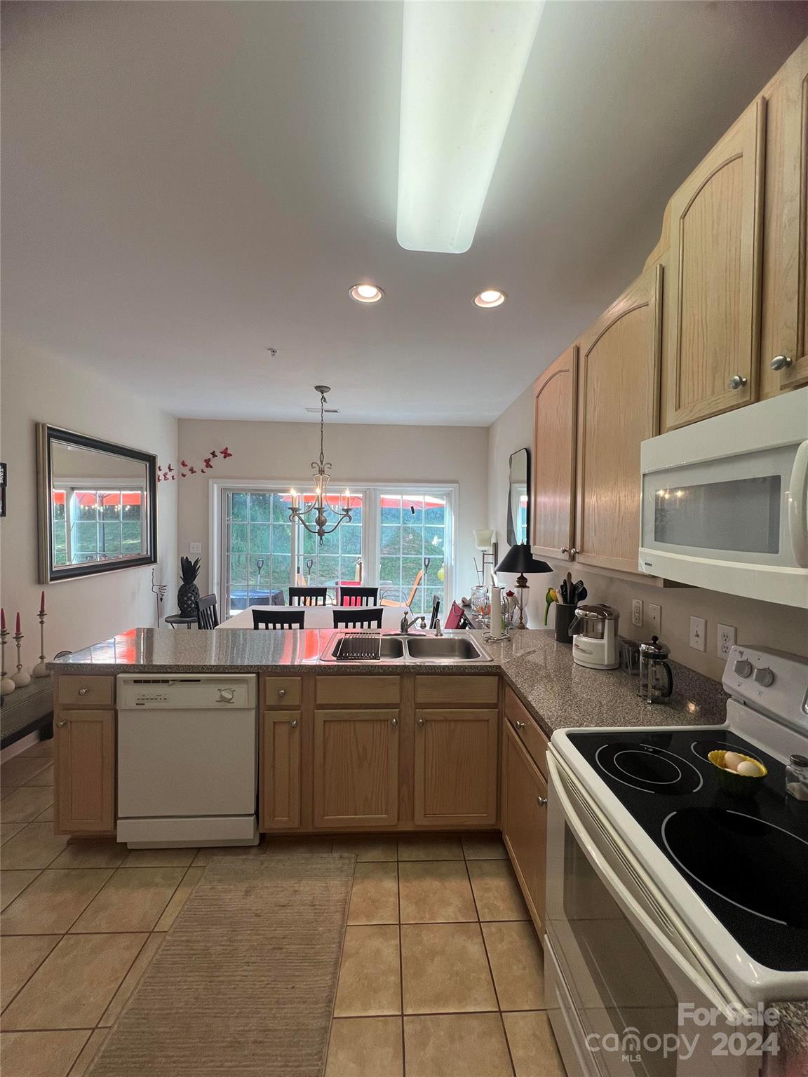 1376 21st Avenue Property Photo 6
