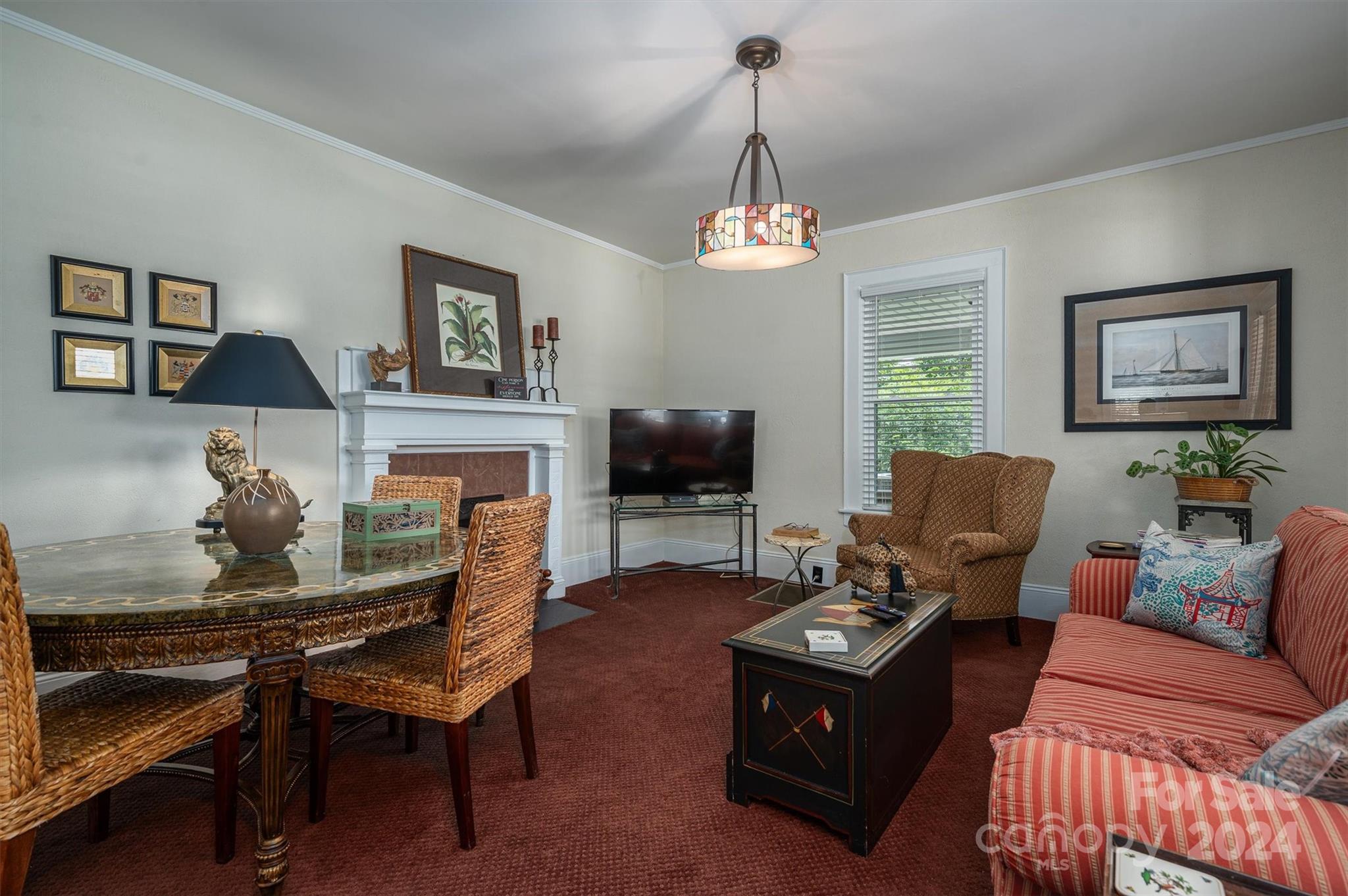 724 N Aspen Street Property Photo 10