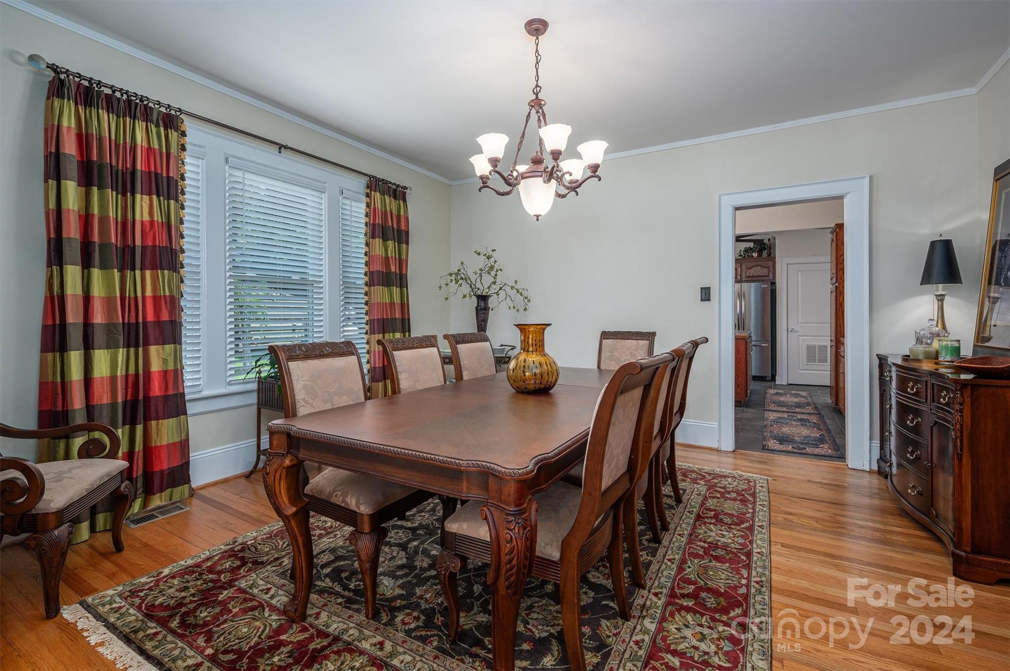 724 N Aspen Street Property Photo 15