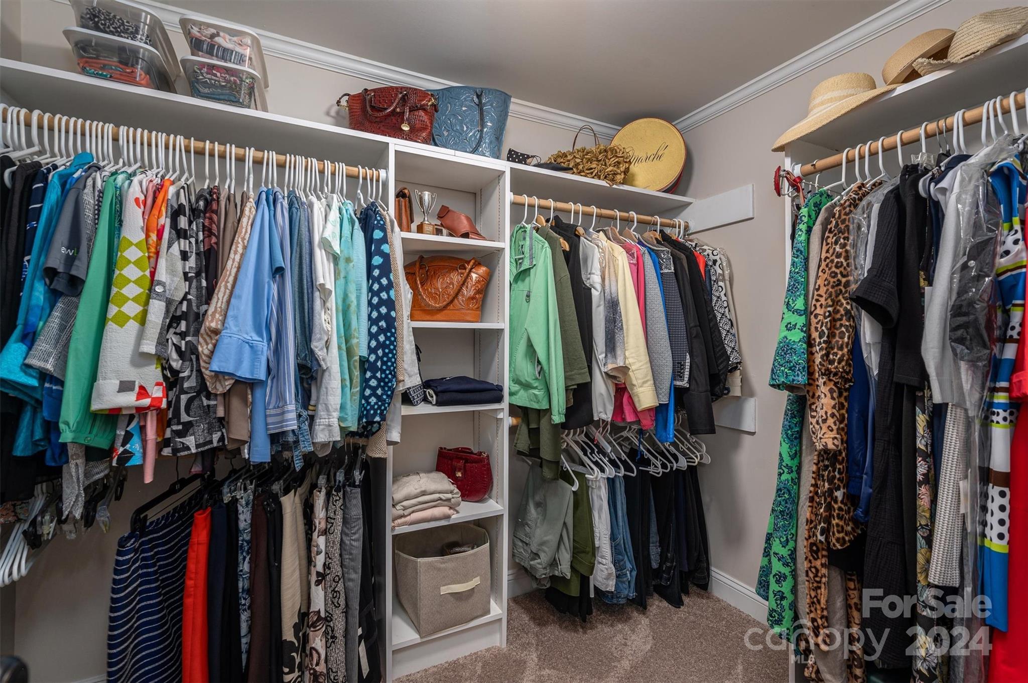 724 N Aspen Street Property Photo 25