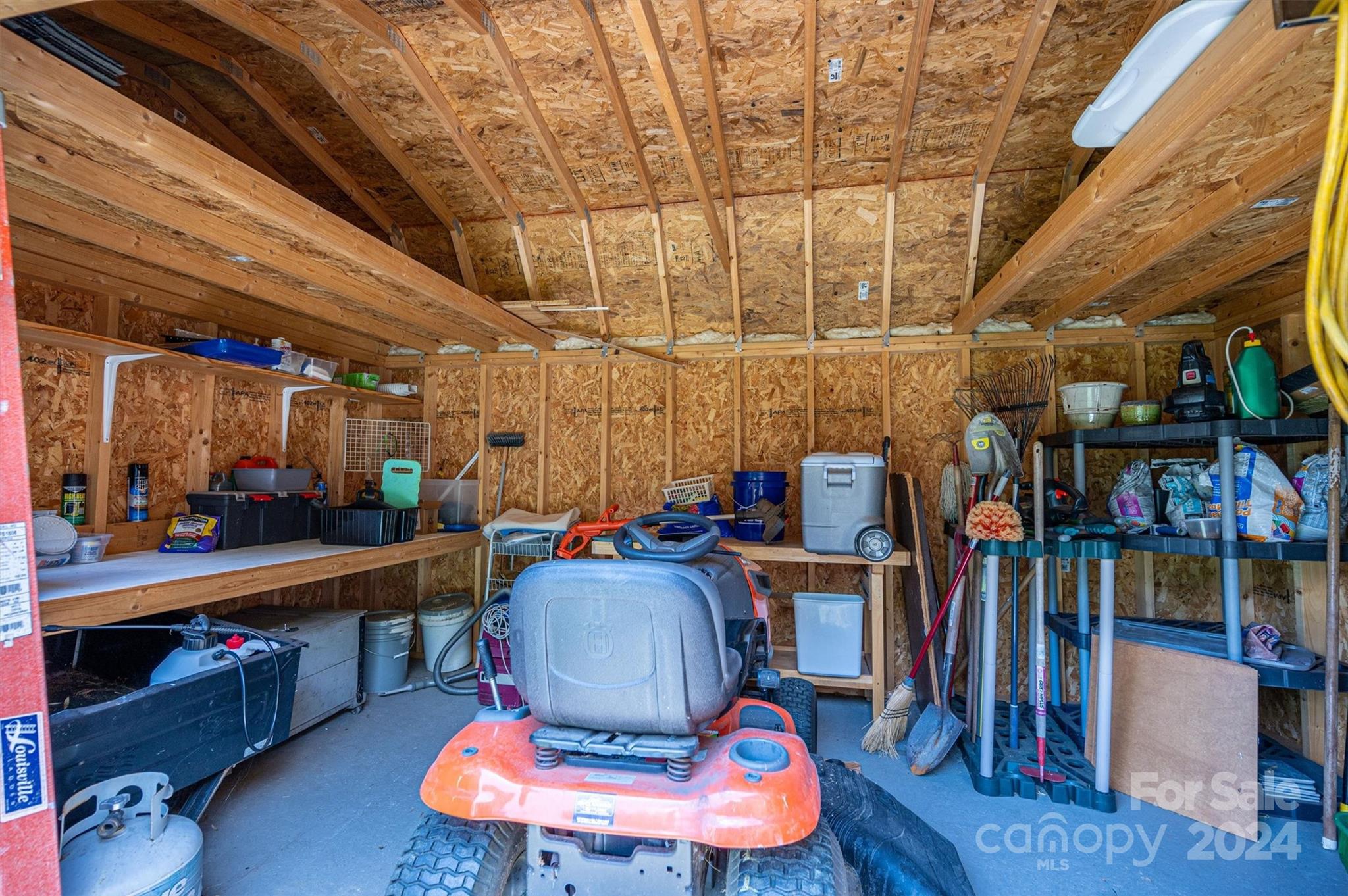 724 N Aspen Street Property Photo 46