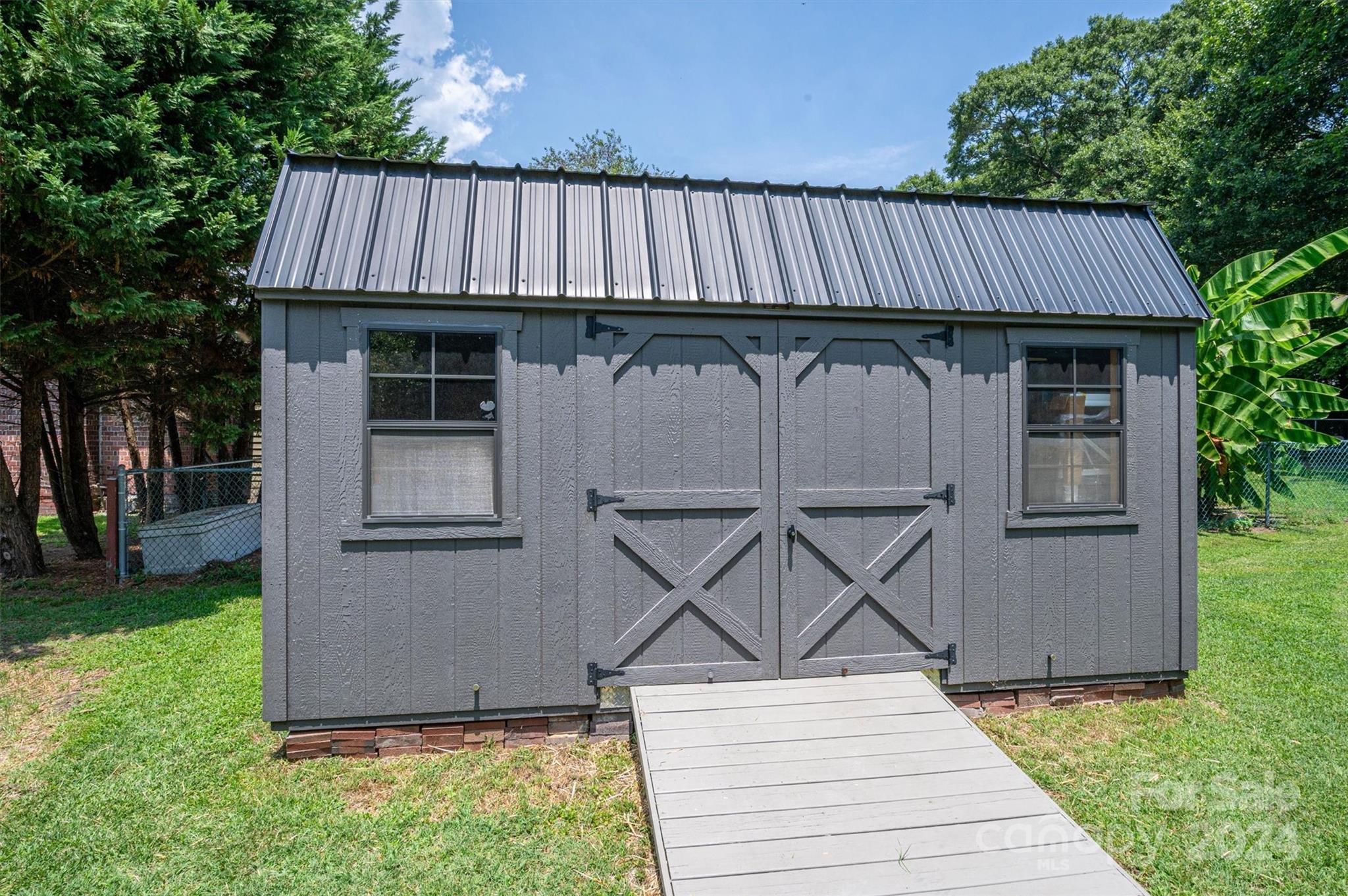 724 N Aspen Street Property Photo 47