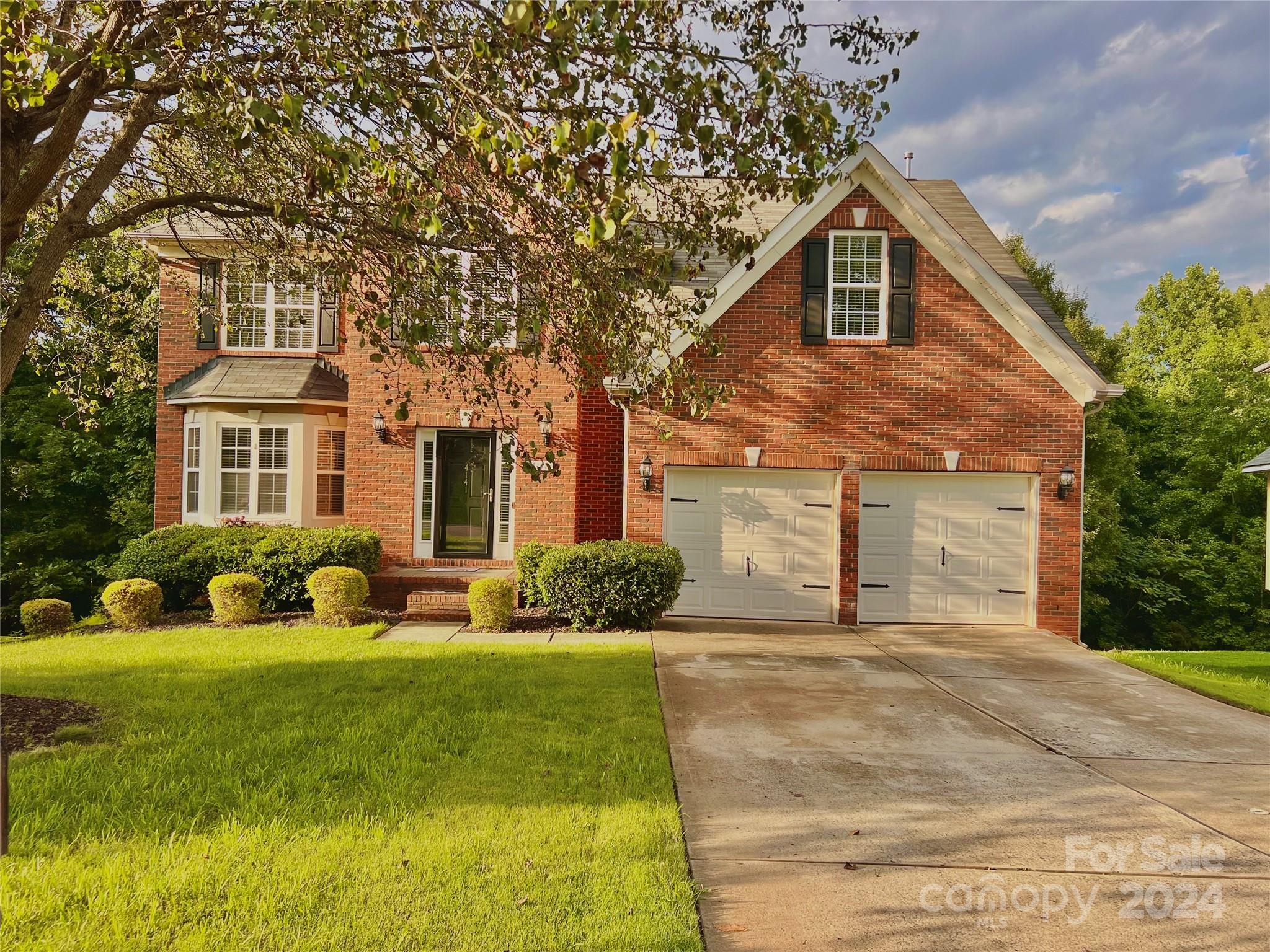 4141 Deerfield Drive Property Photo 1