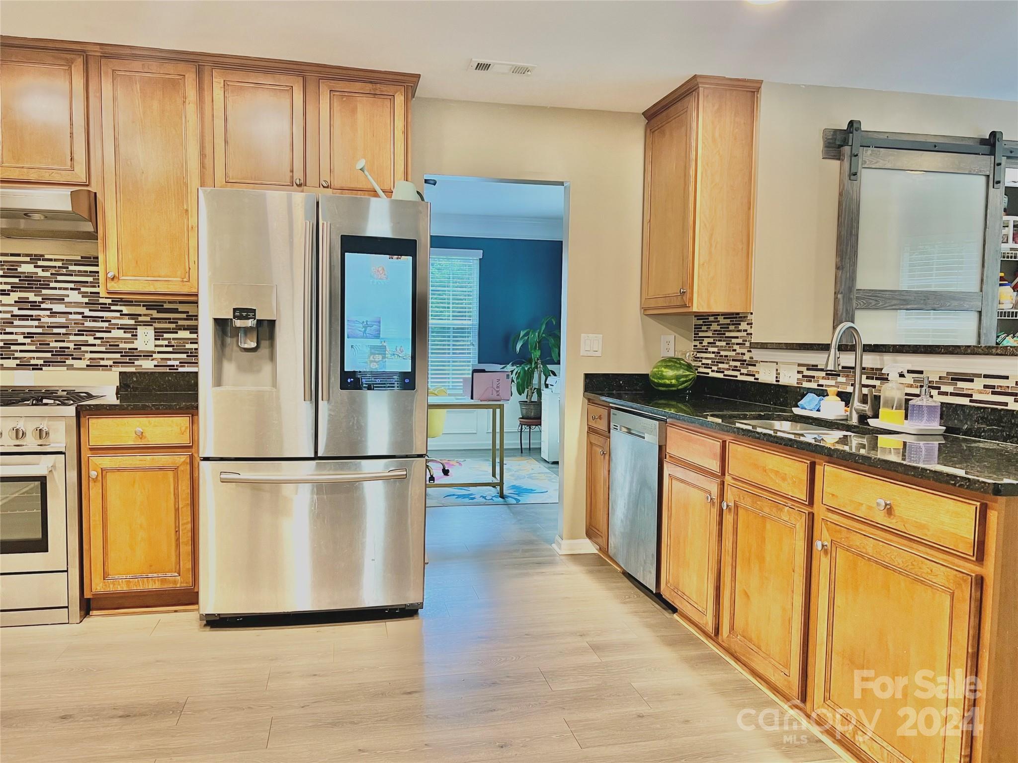 4141 Deerfield Drive Property Photo 8