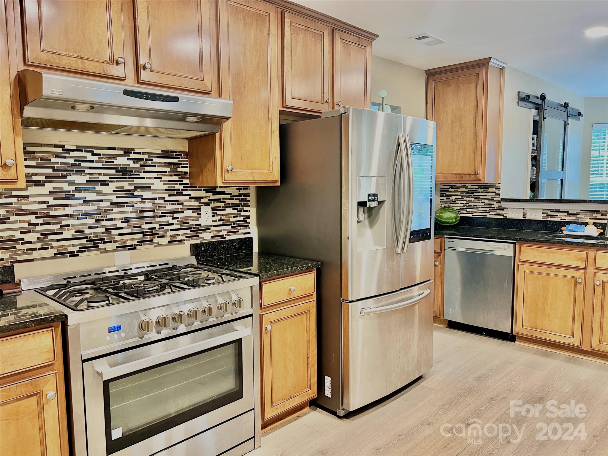4141 Deerfield Drive Property Photo 10