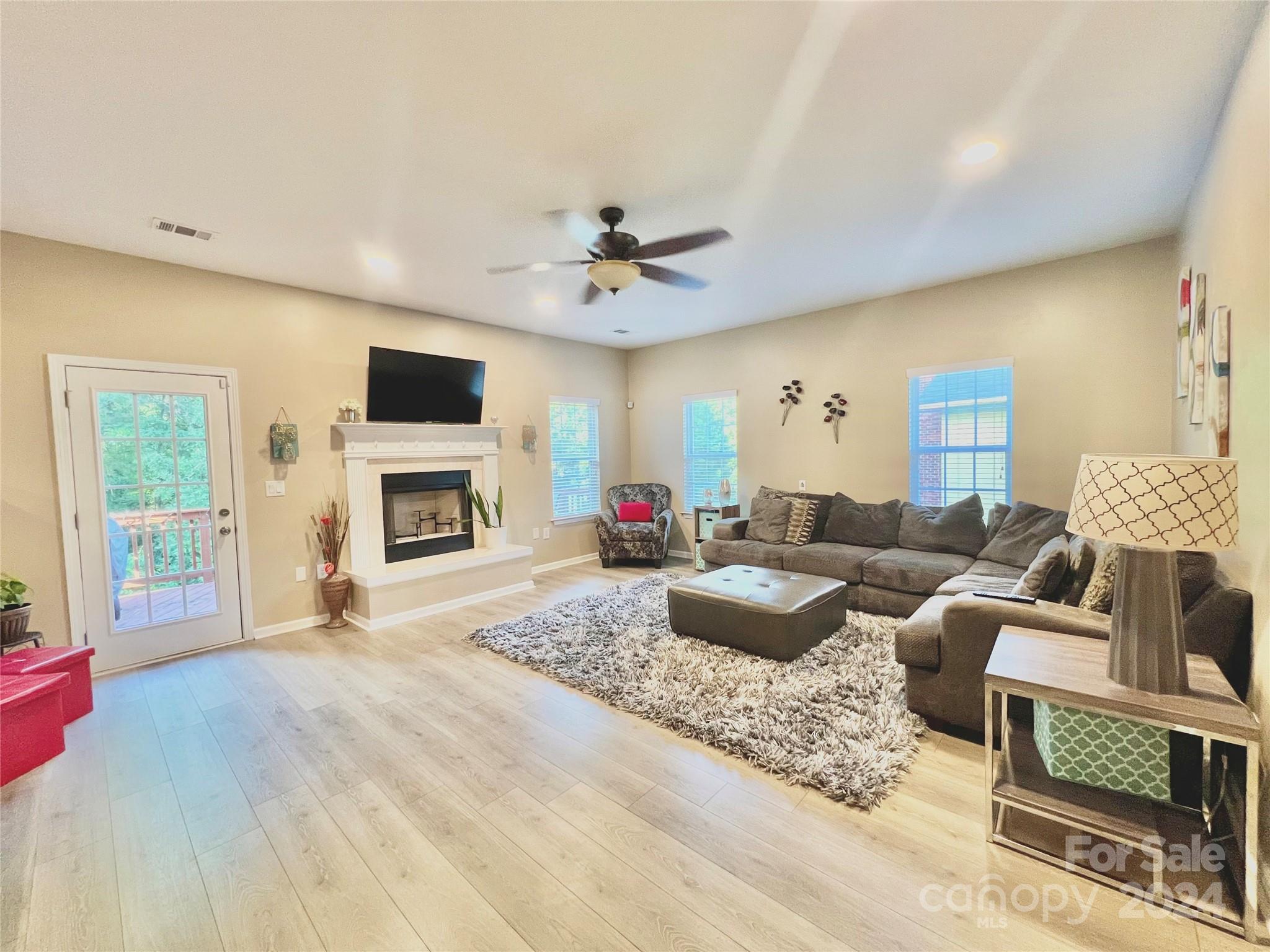 4141 Deerfield Drive Property Photo 15
