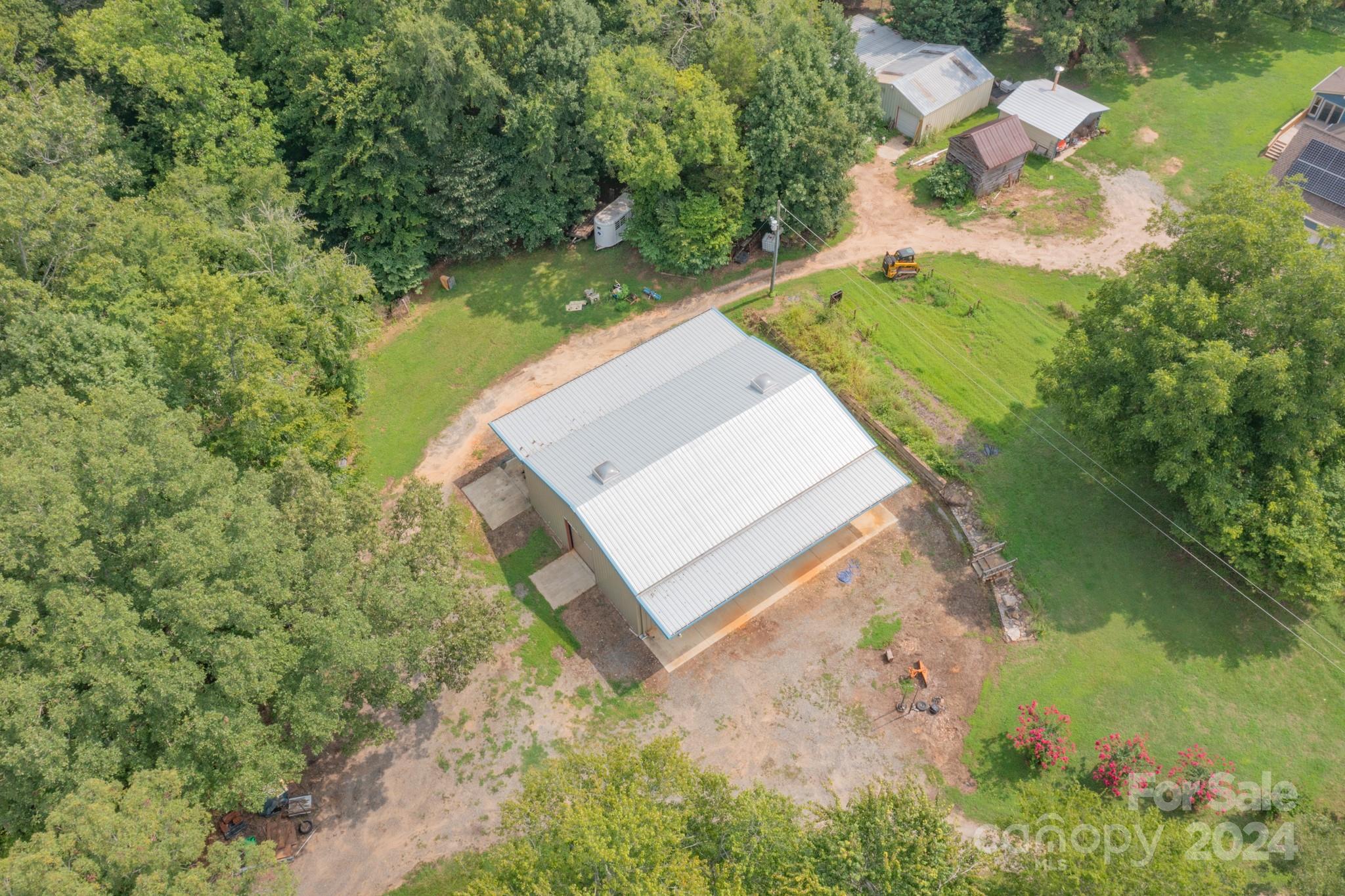 4120 Bookout Road Property Photo 10