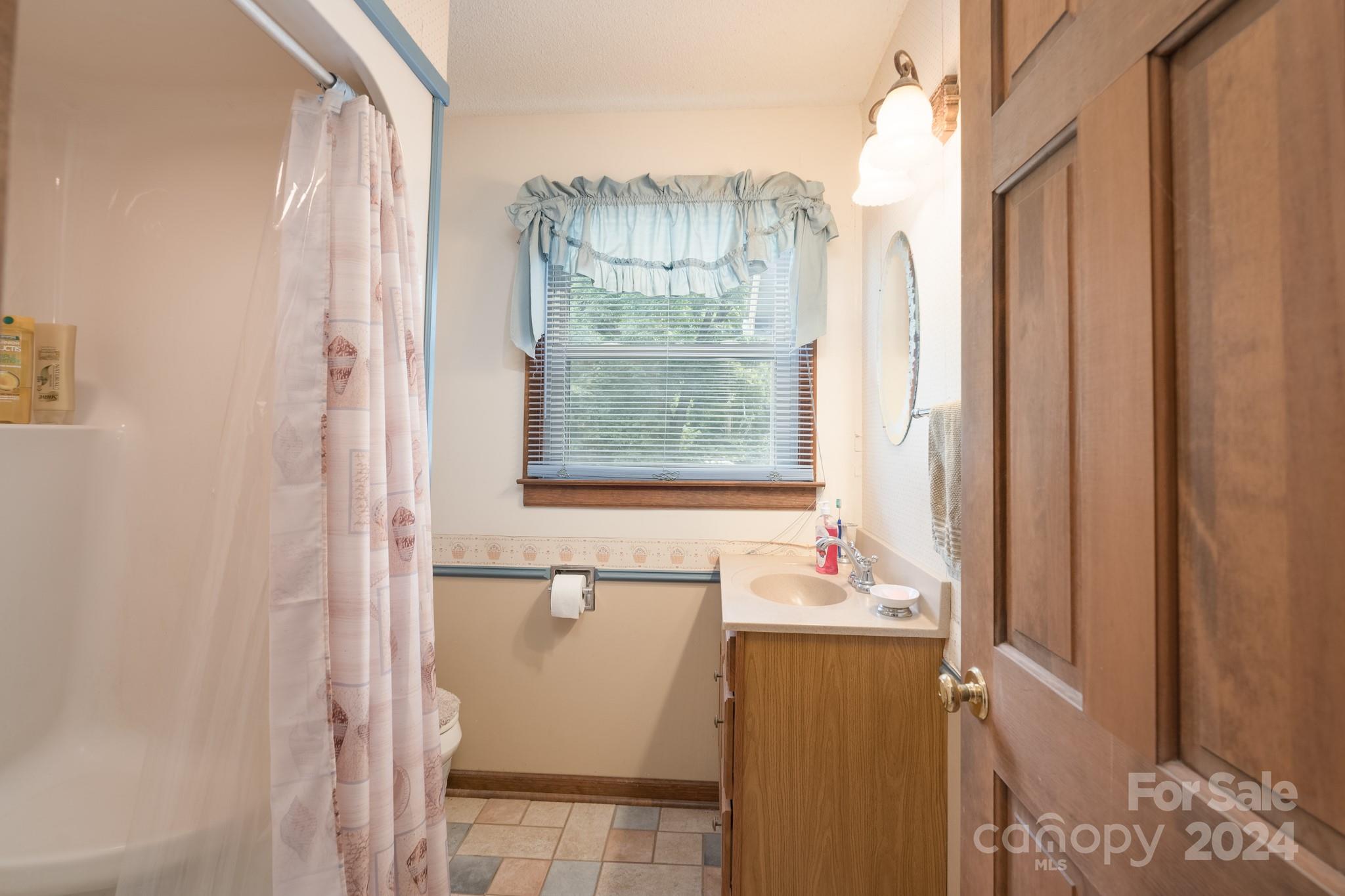 4120 Bookout Road Property Photo 25