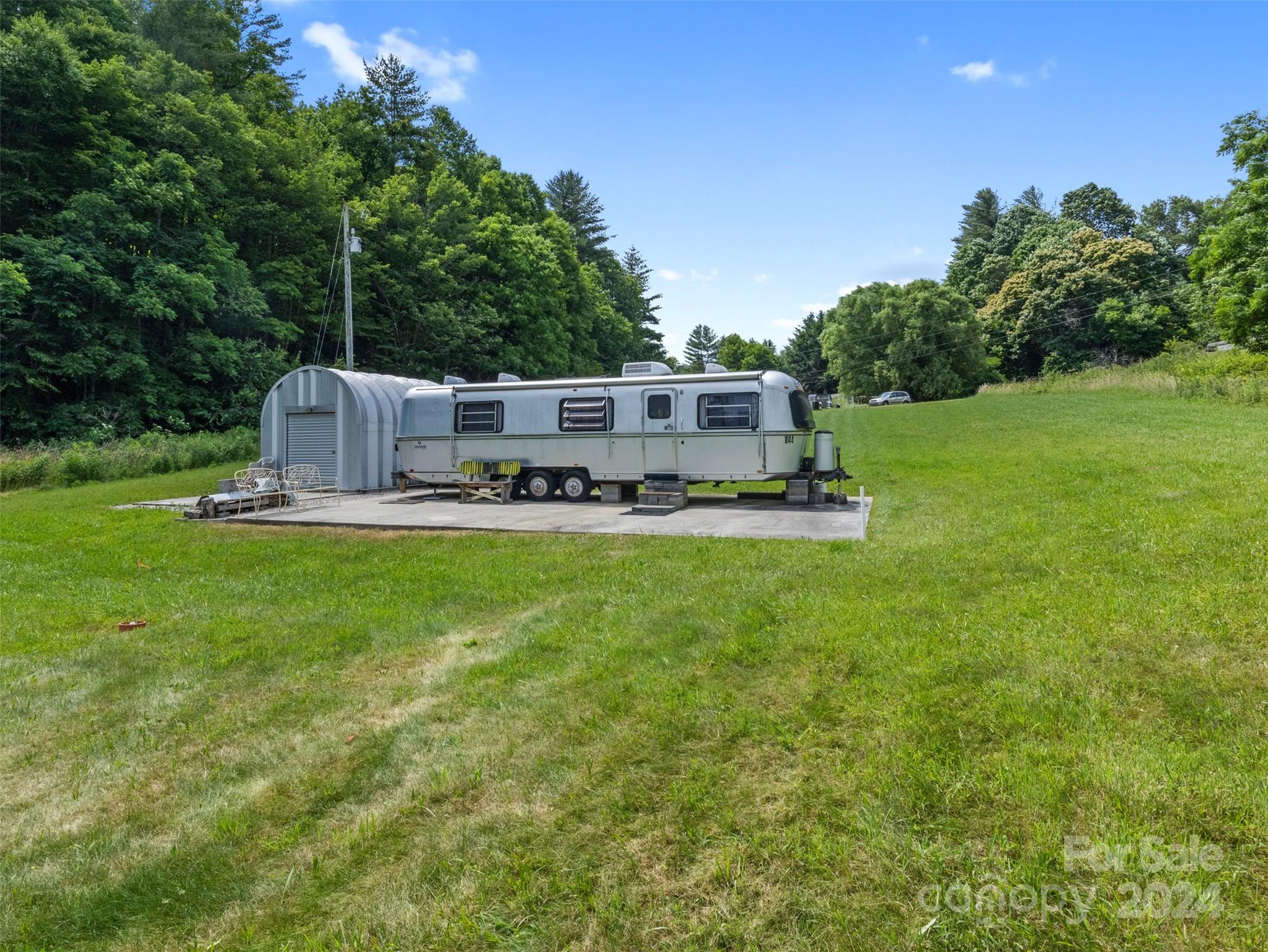 1044 Sandy Branch Road Property Photo