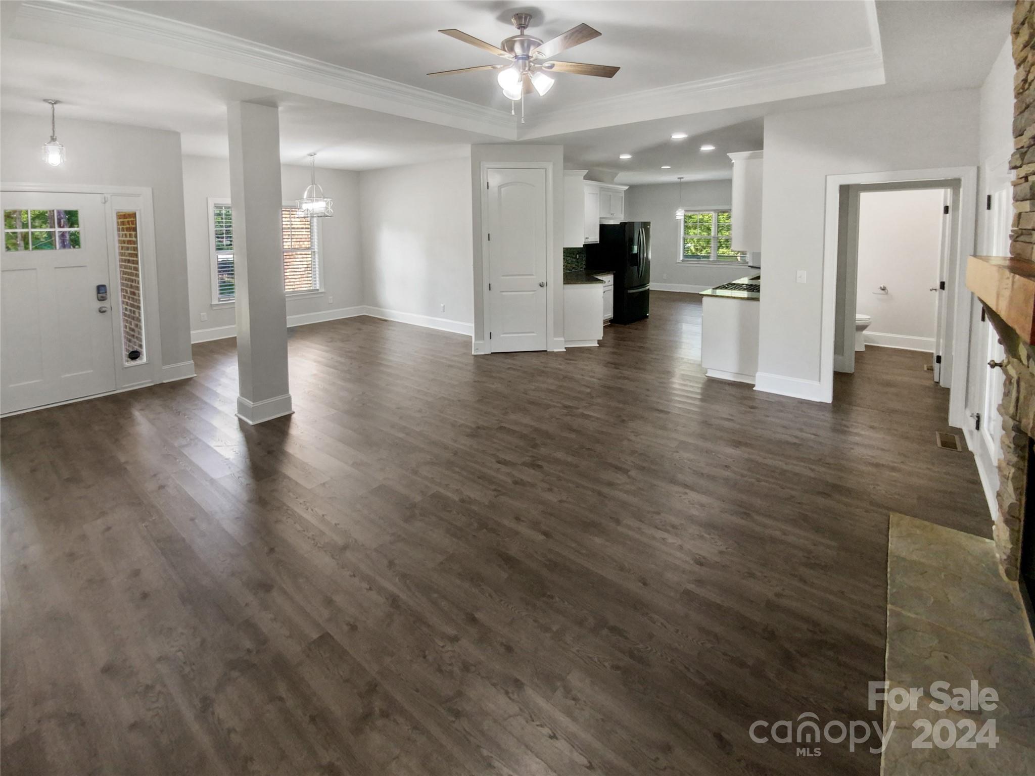 1319 Baucom Road Property Photo 4