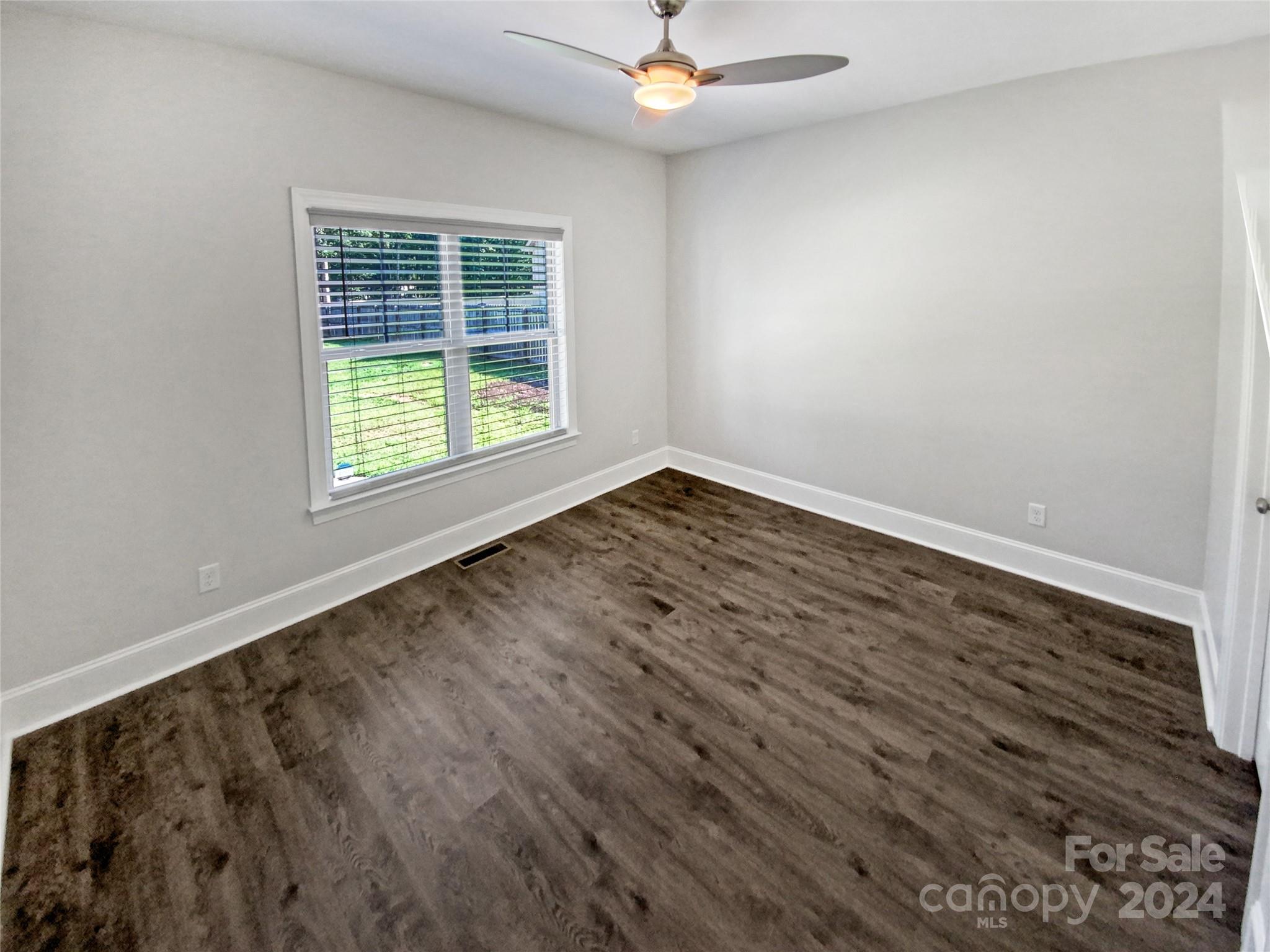 1319 Baucom Road Property Photo 17