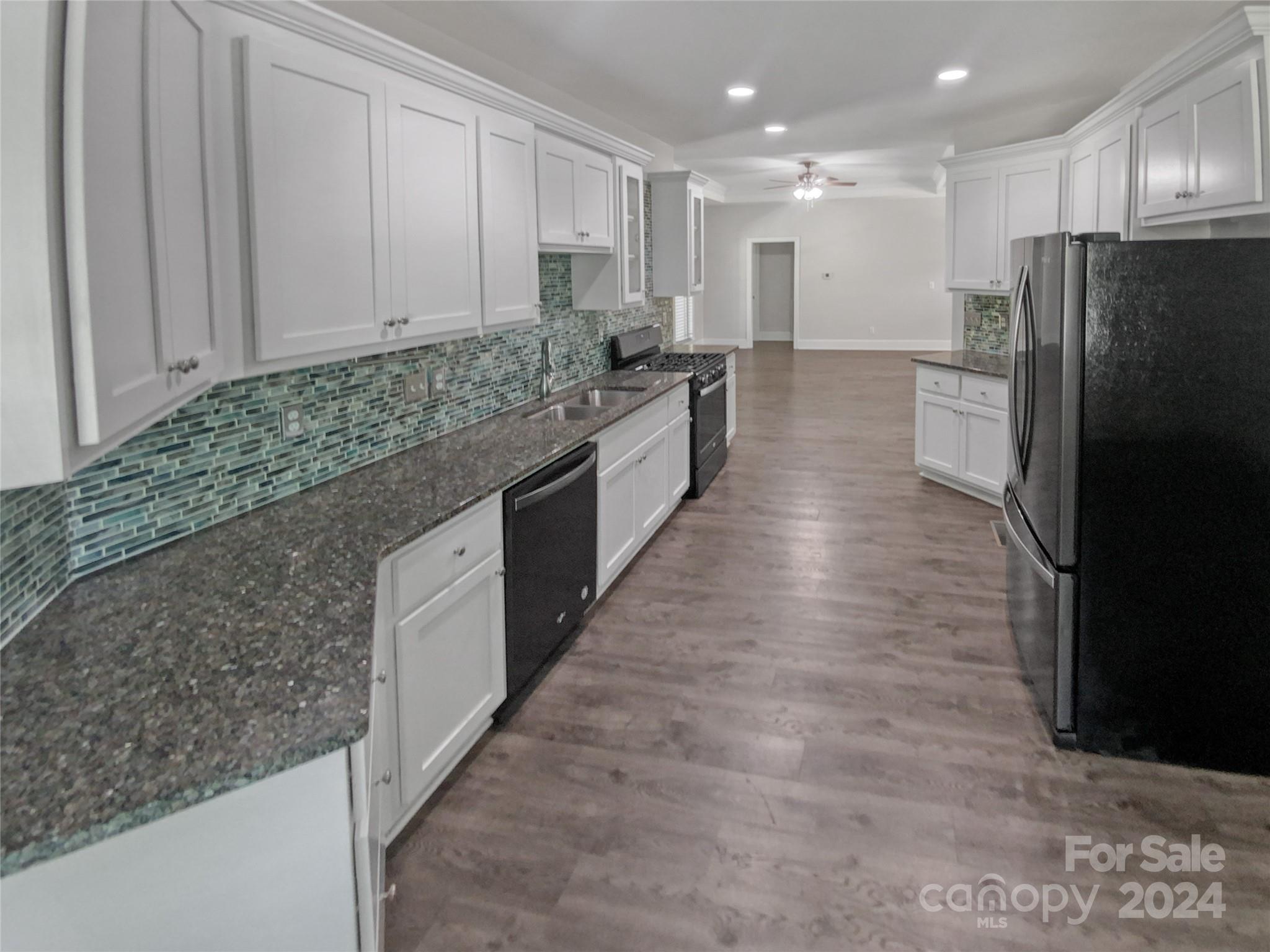 1319 Baucom Road Property Photo 20
