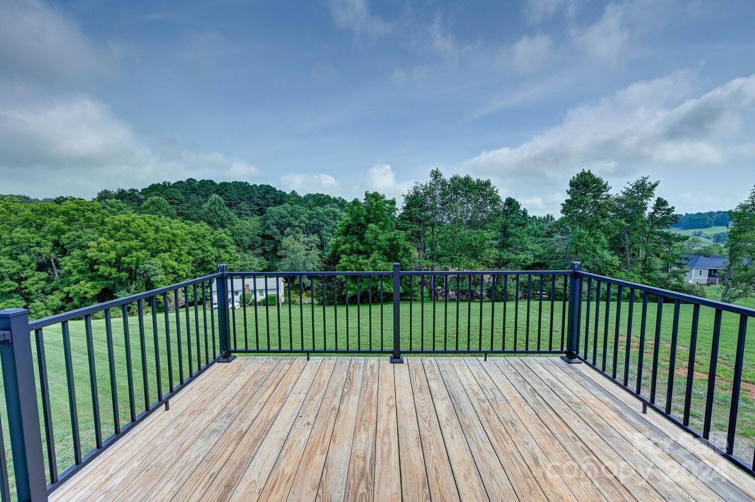 35 Overlook Drive 30 Property Photo 26
