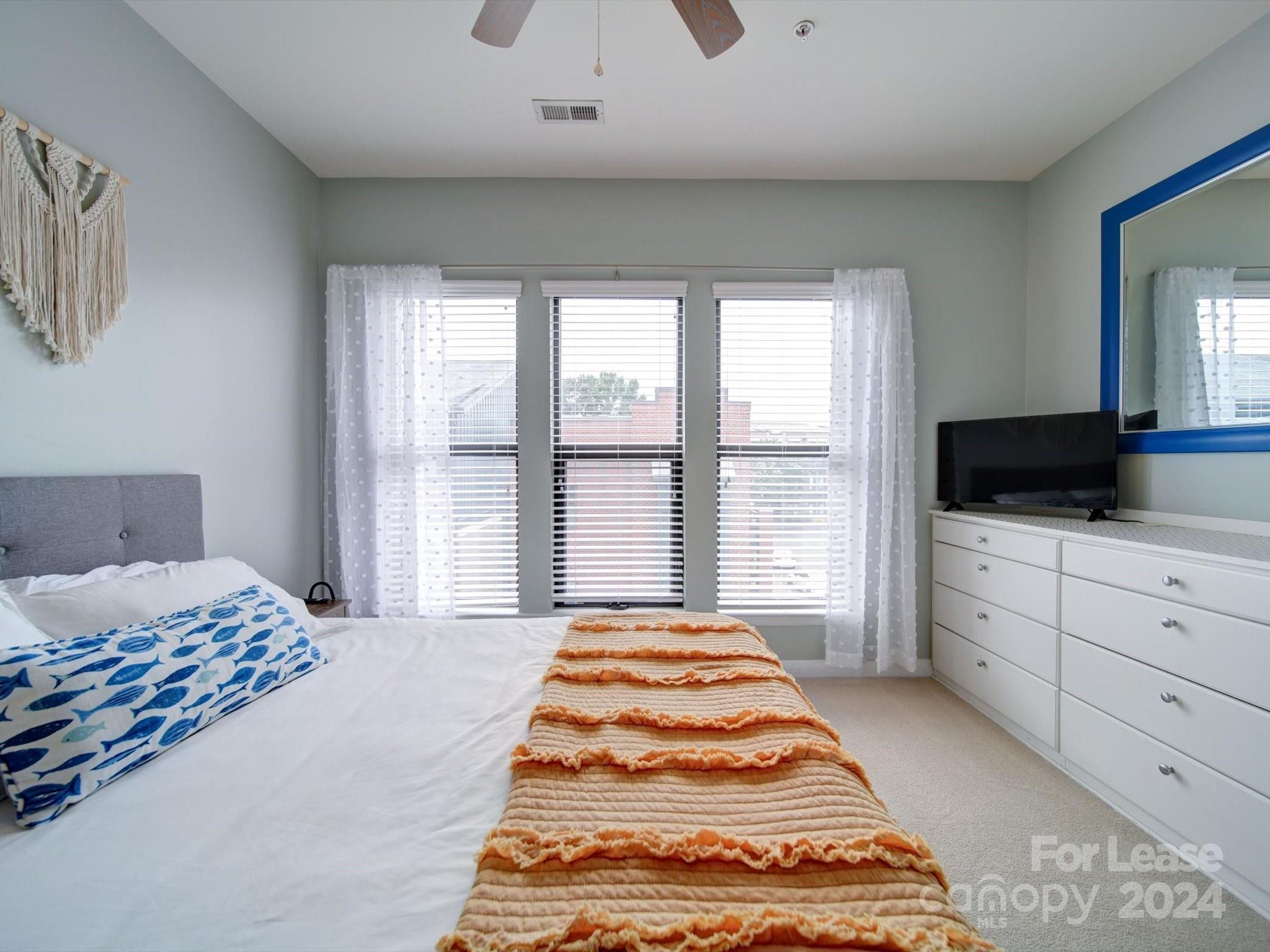 546 New Bern Station Court Property Photo 8