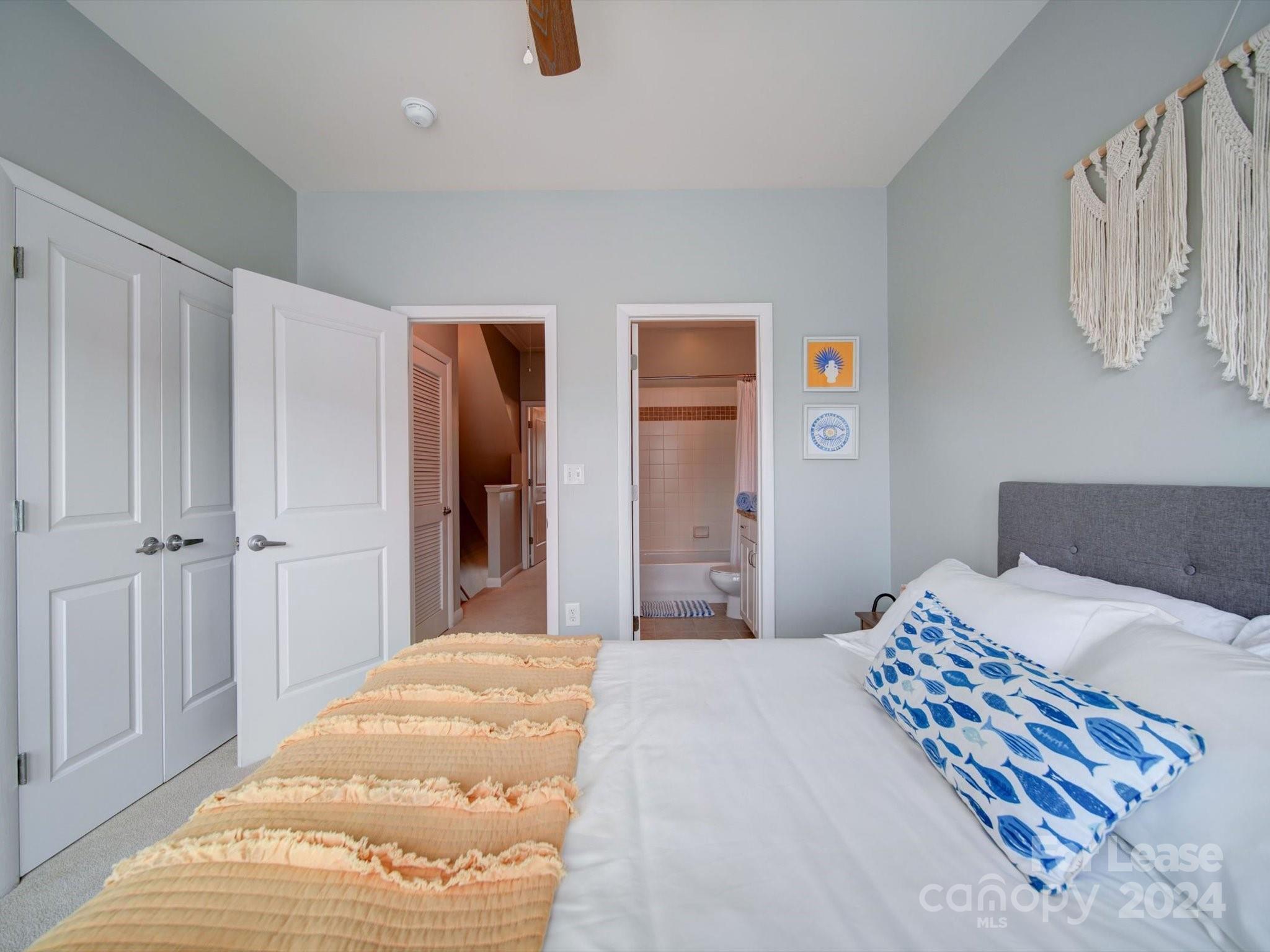 546 New Bern Station Court Property Photo 12