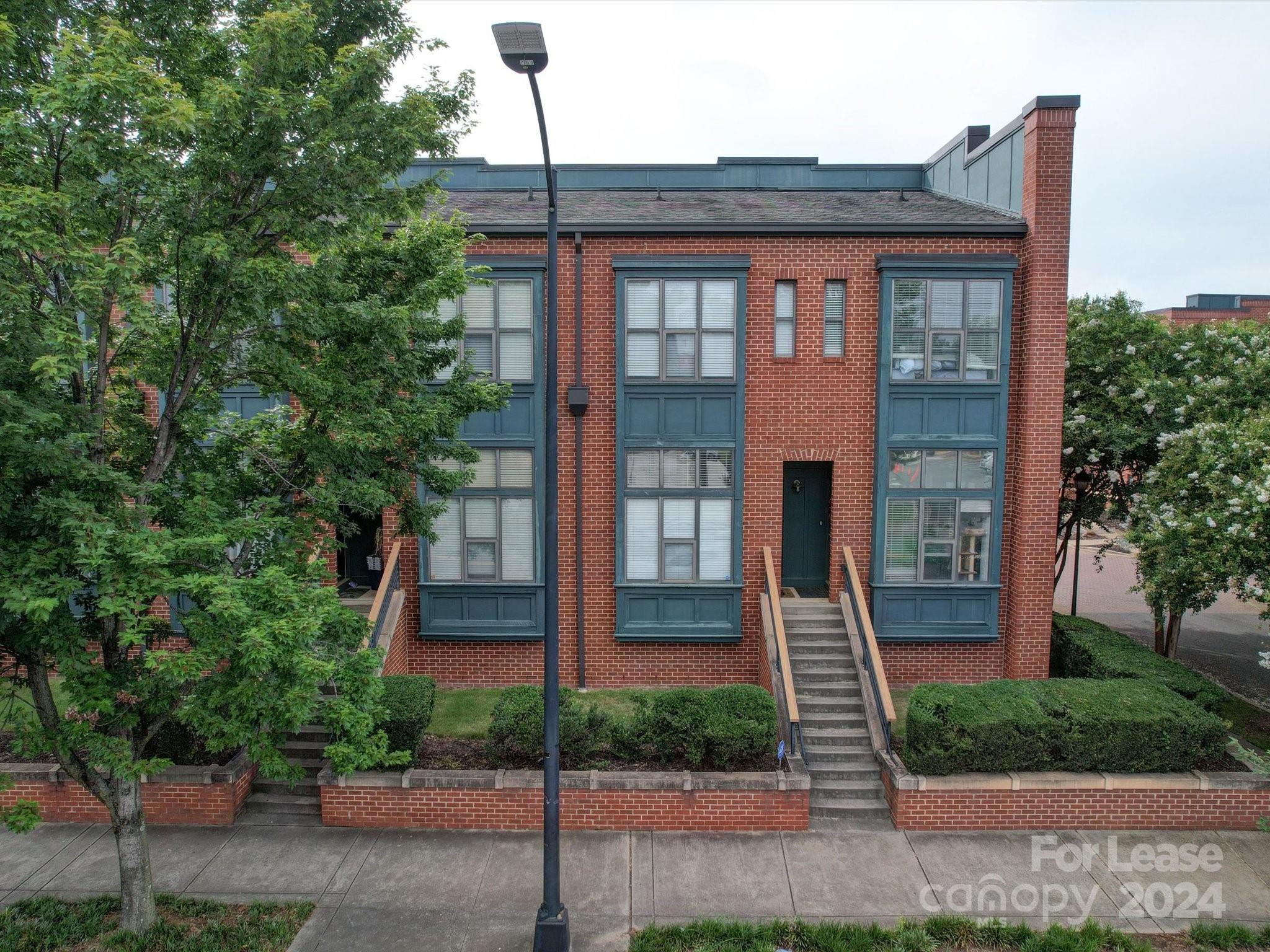 546 New Bern Station Court Property Photo 13