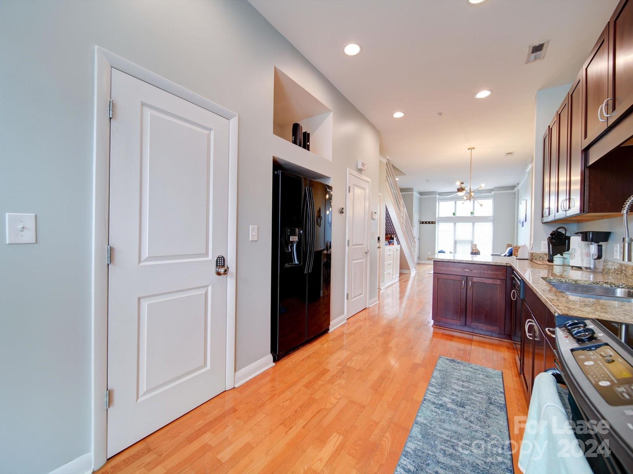 546 New Bern Station Court Property Photo 33