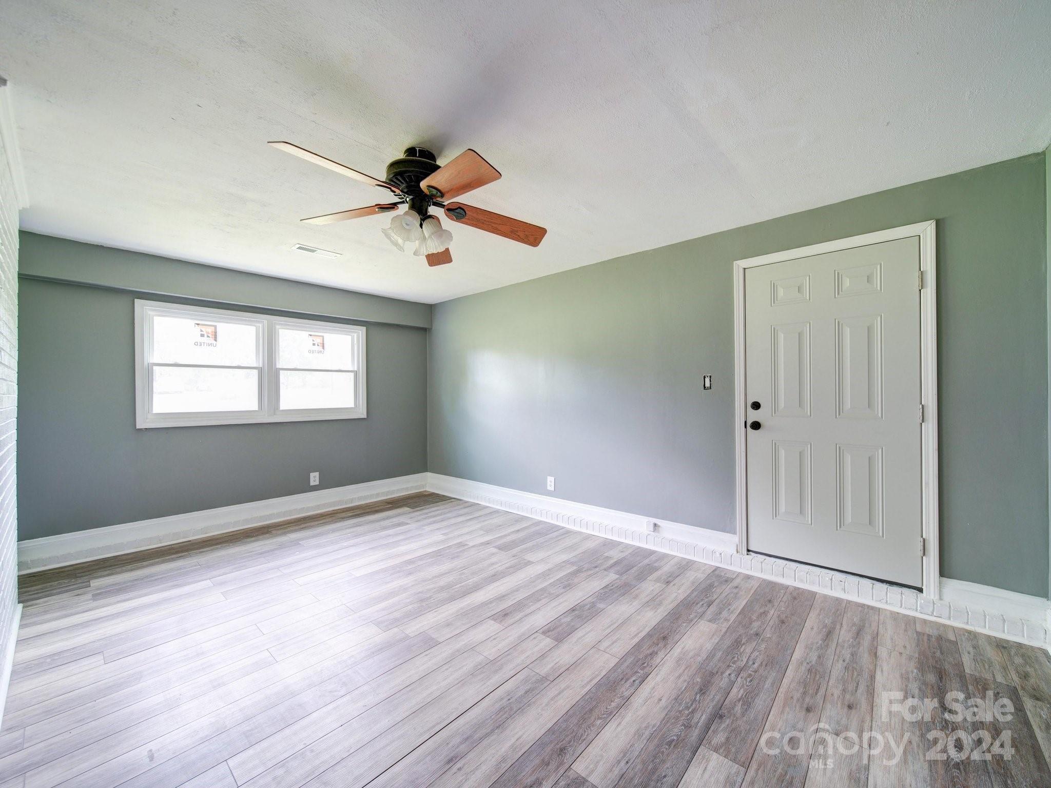131 Sam Smith Road Property Photo 5