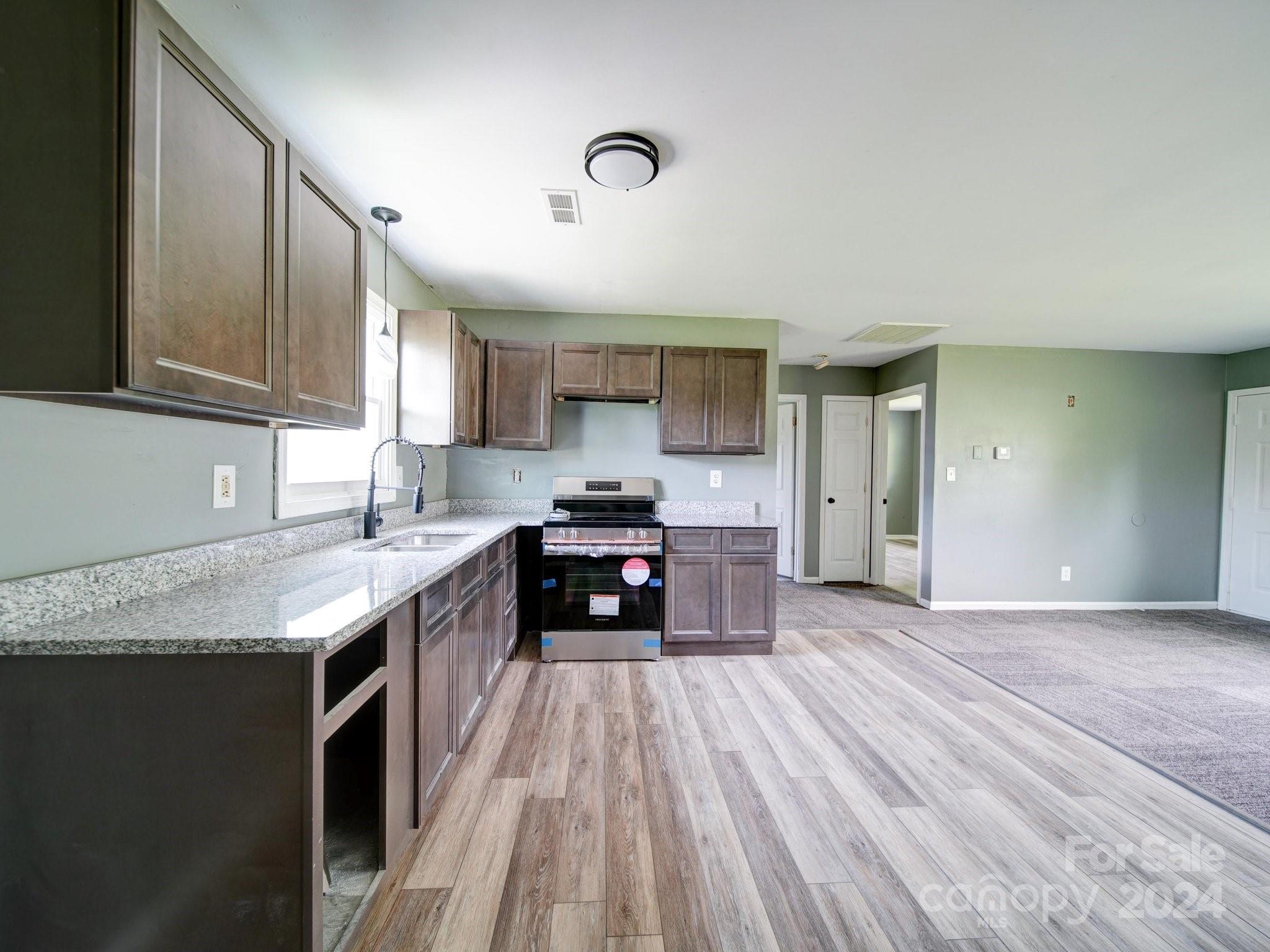 131 Sam Smith Road Property Photo 7